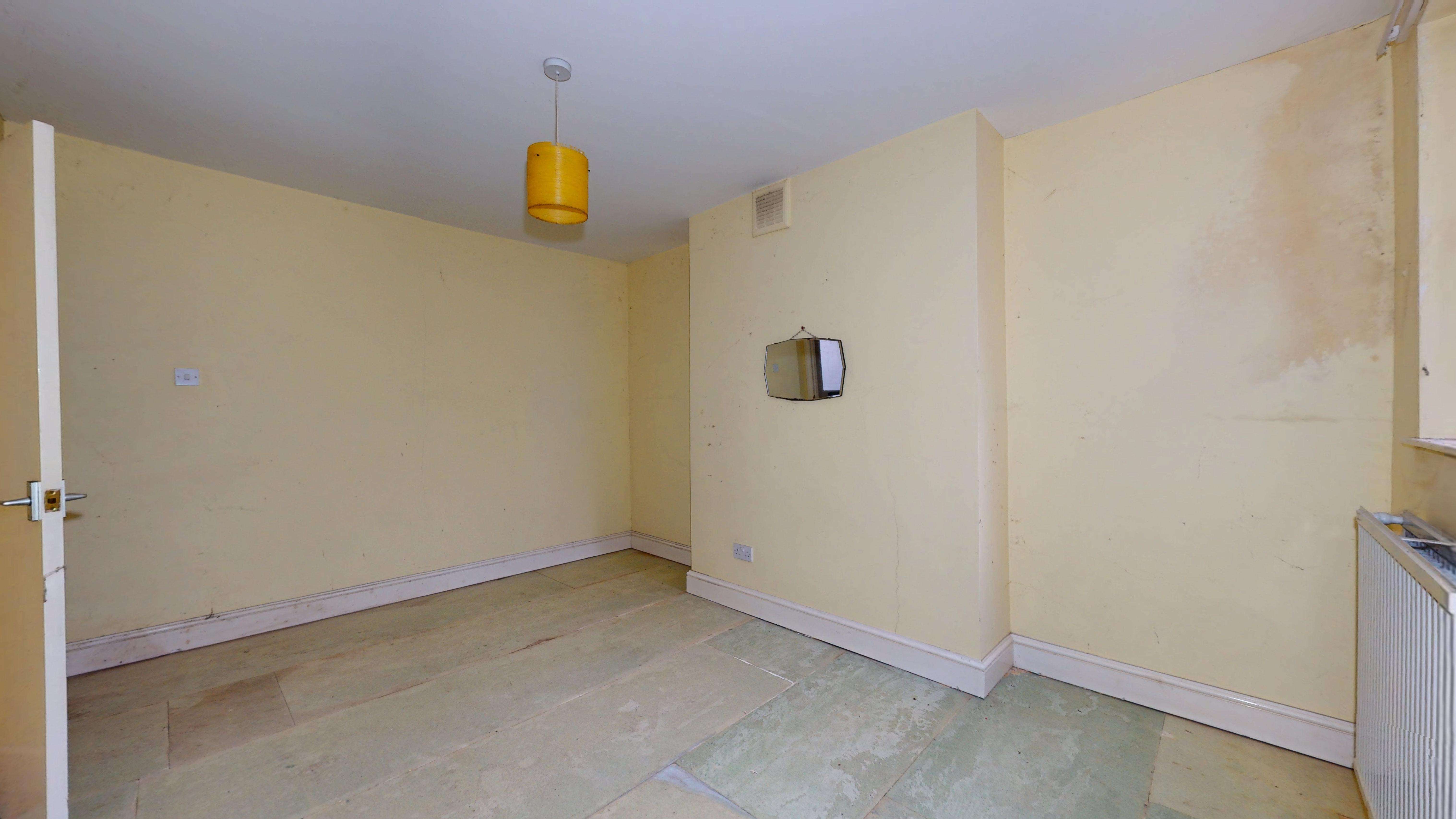 Flat A, 73 Green Lane, Hanwell, London, W7 2PA