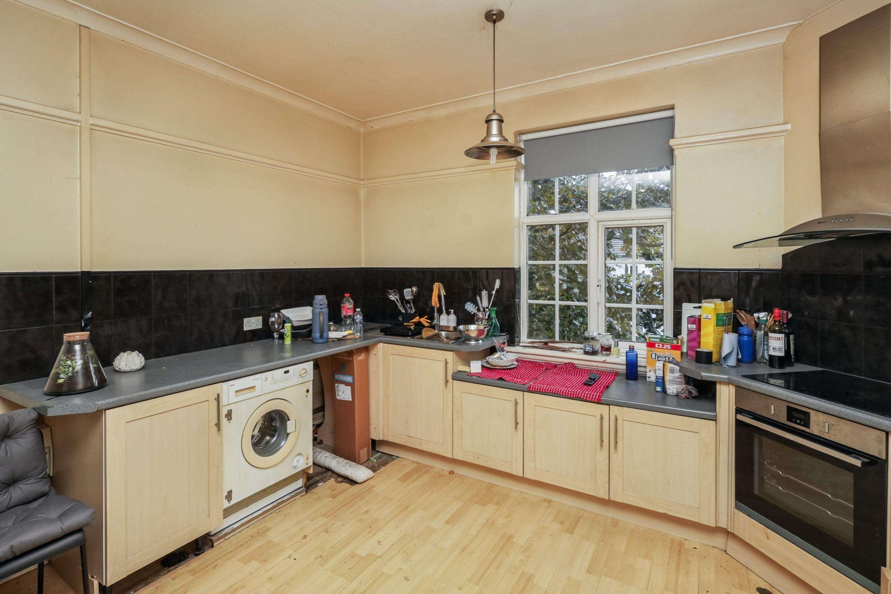 Flat 16 Astra Court East, Astra Close, Hornchurch, Essex, RM12 5NJ