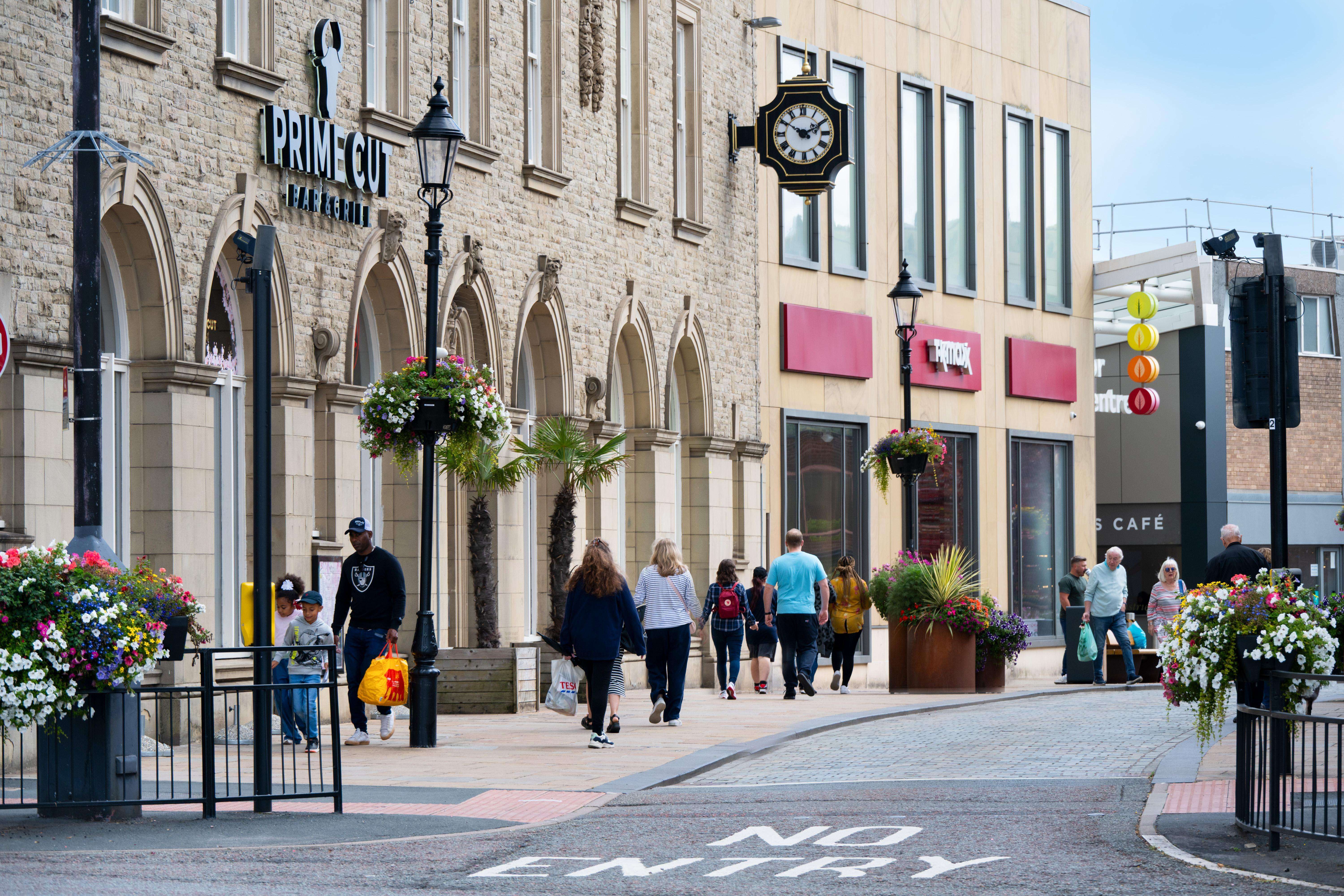 The Grosvenor Centre, 27-29 Market Pl, Macclesfield, SK10 1DY