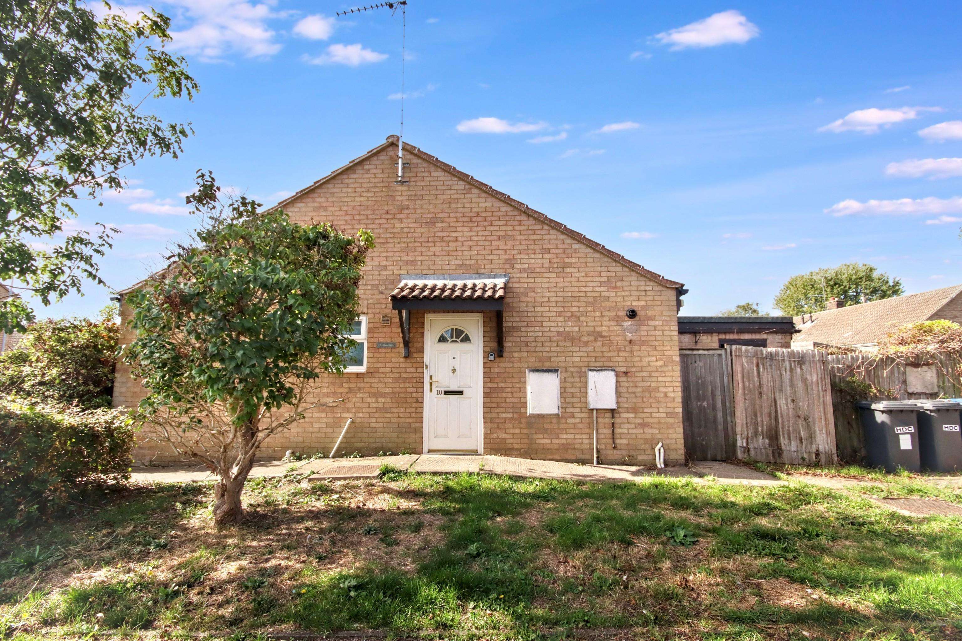 10 Beaumaris Road, Sawtry, Huntingdon, Cambridgeshire PE28 5SF