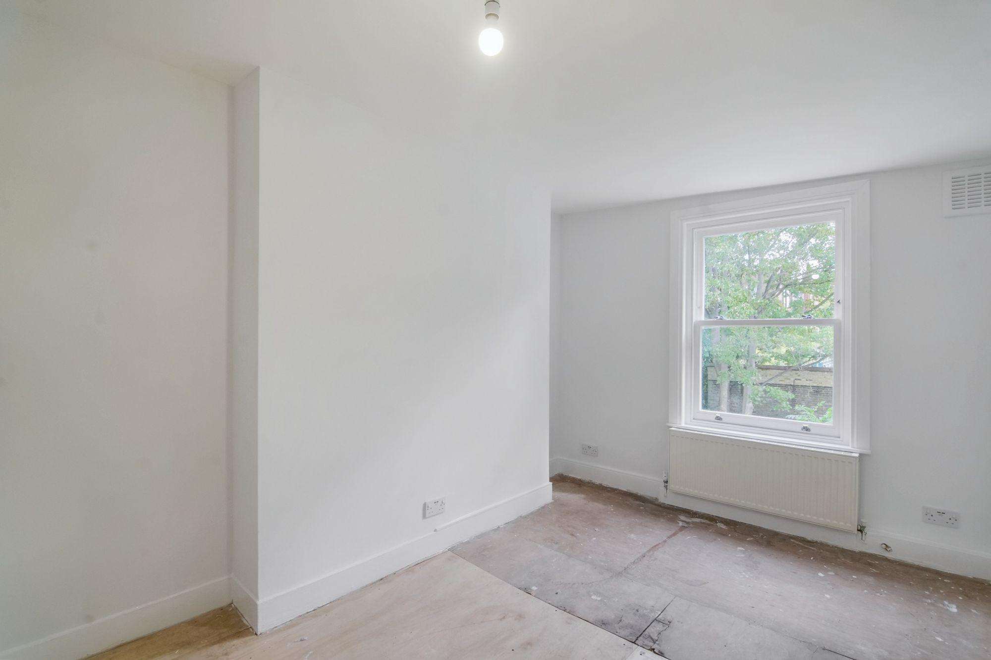 Flat C, 197 Kilburn Park Road, London NW6 5LG