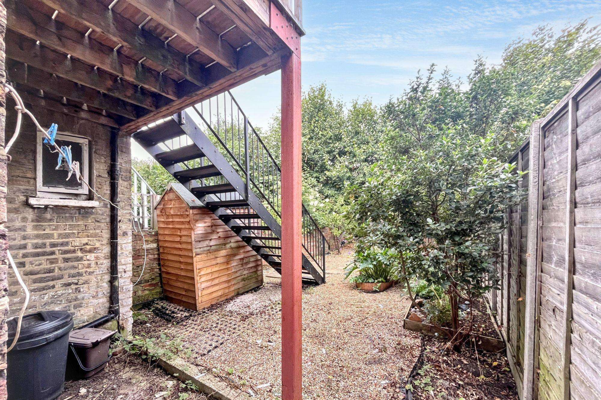 Ground Floor Flat, 35 Ridley Road, Wimbledon, London SW19 1ET