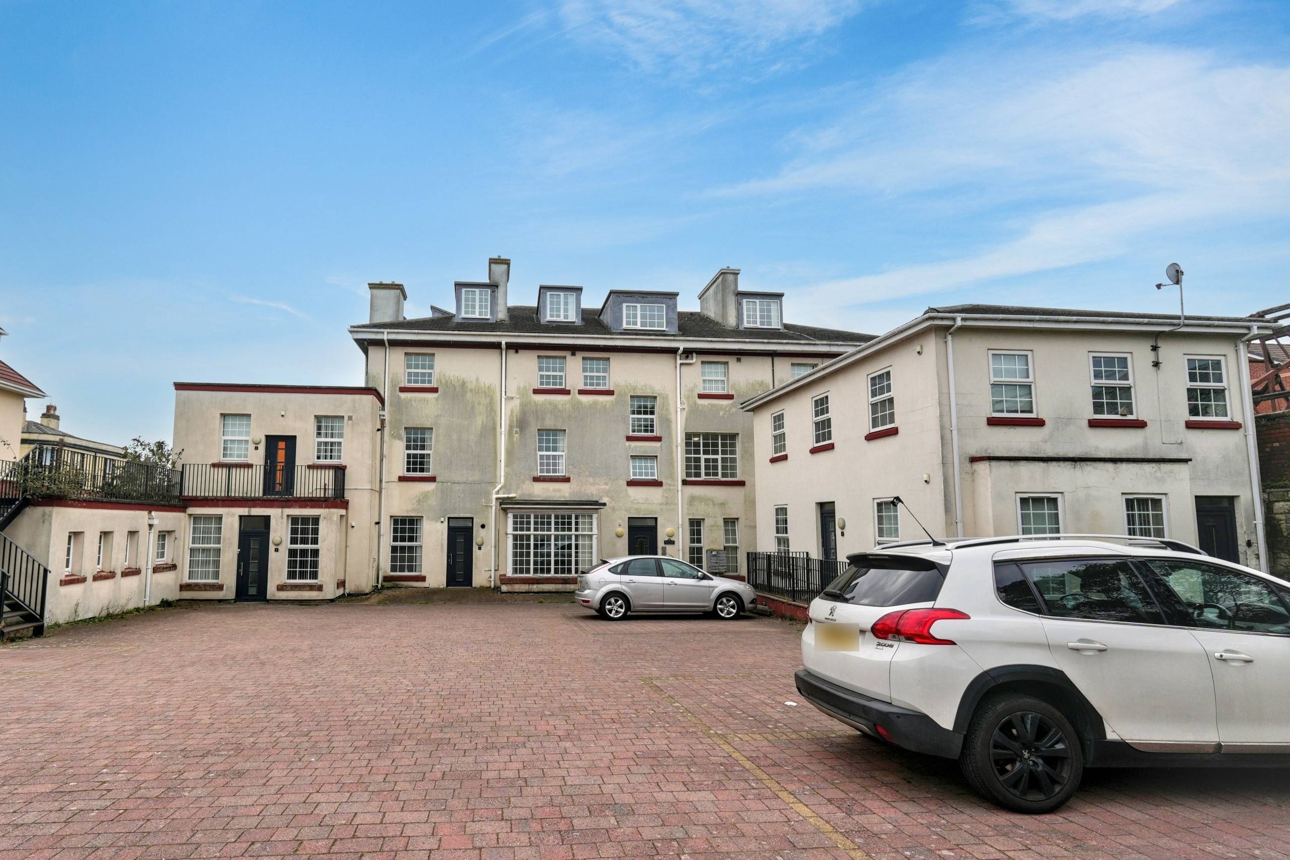 Flat 13, 22 Montpellier Crescent, Wallasey, CH45 9AB