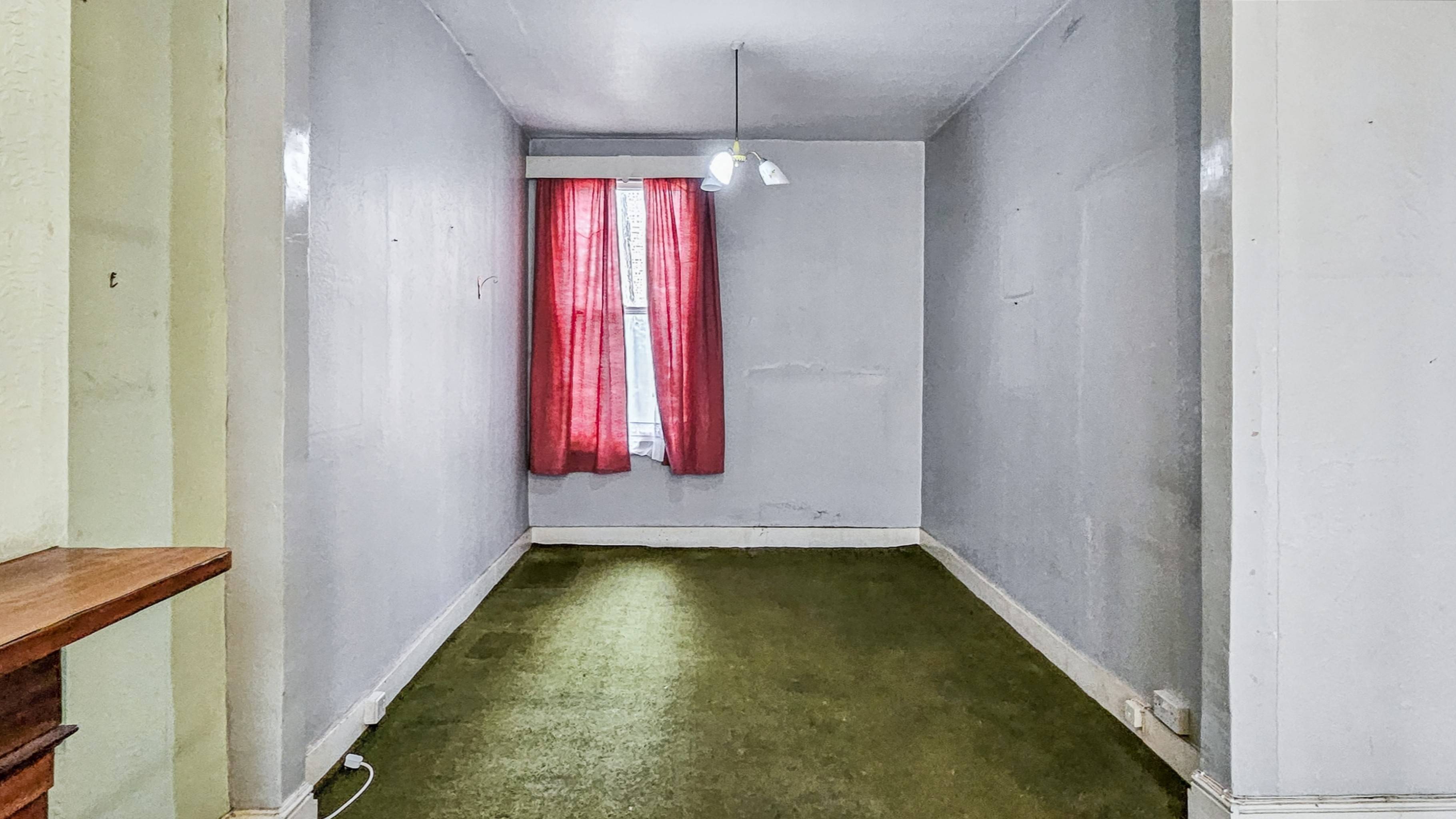 10 Brouncker Road, Acton, London W3 8AQ