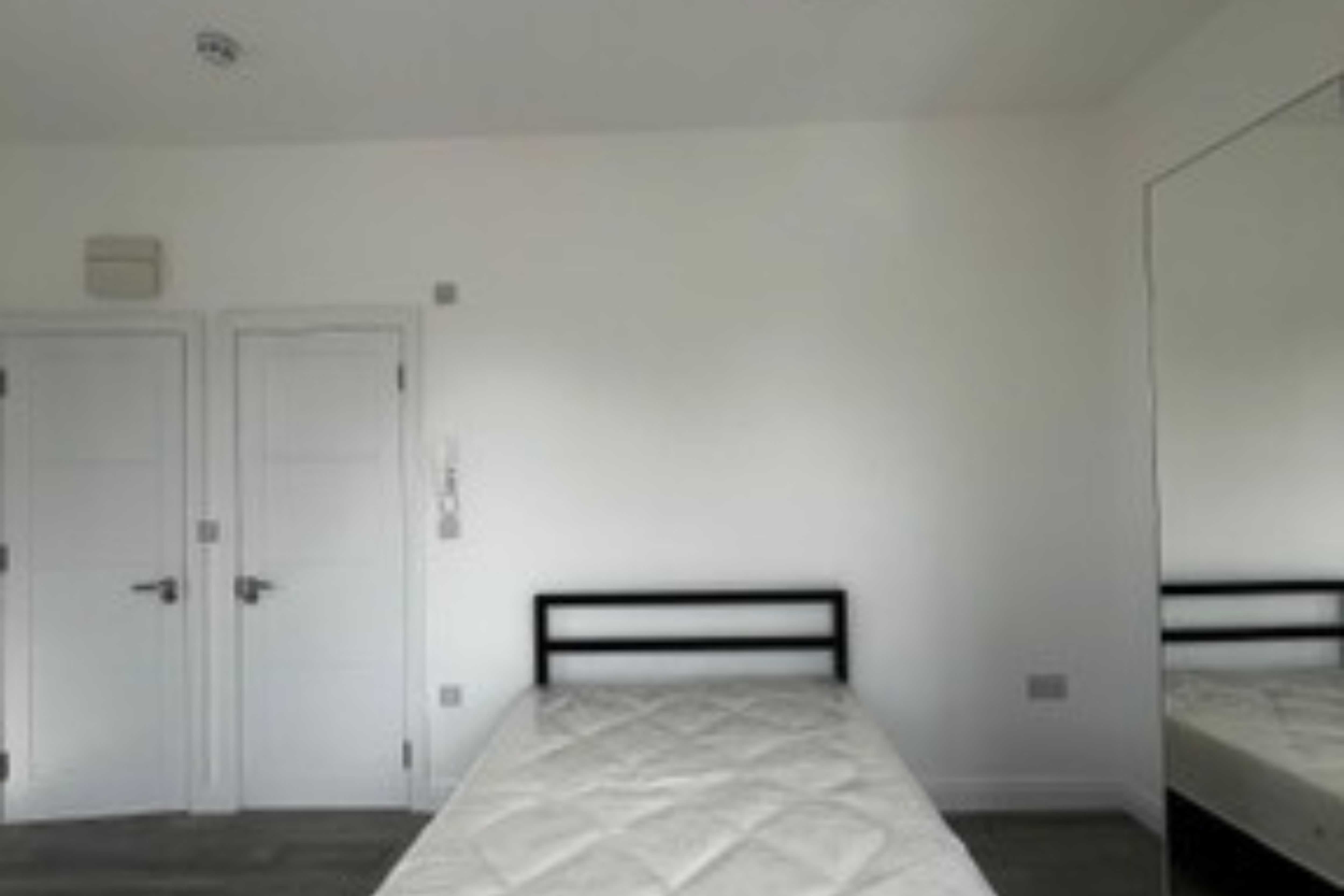 24 South Hill Avenue, Harrow, HA2 0NQ
