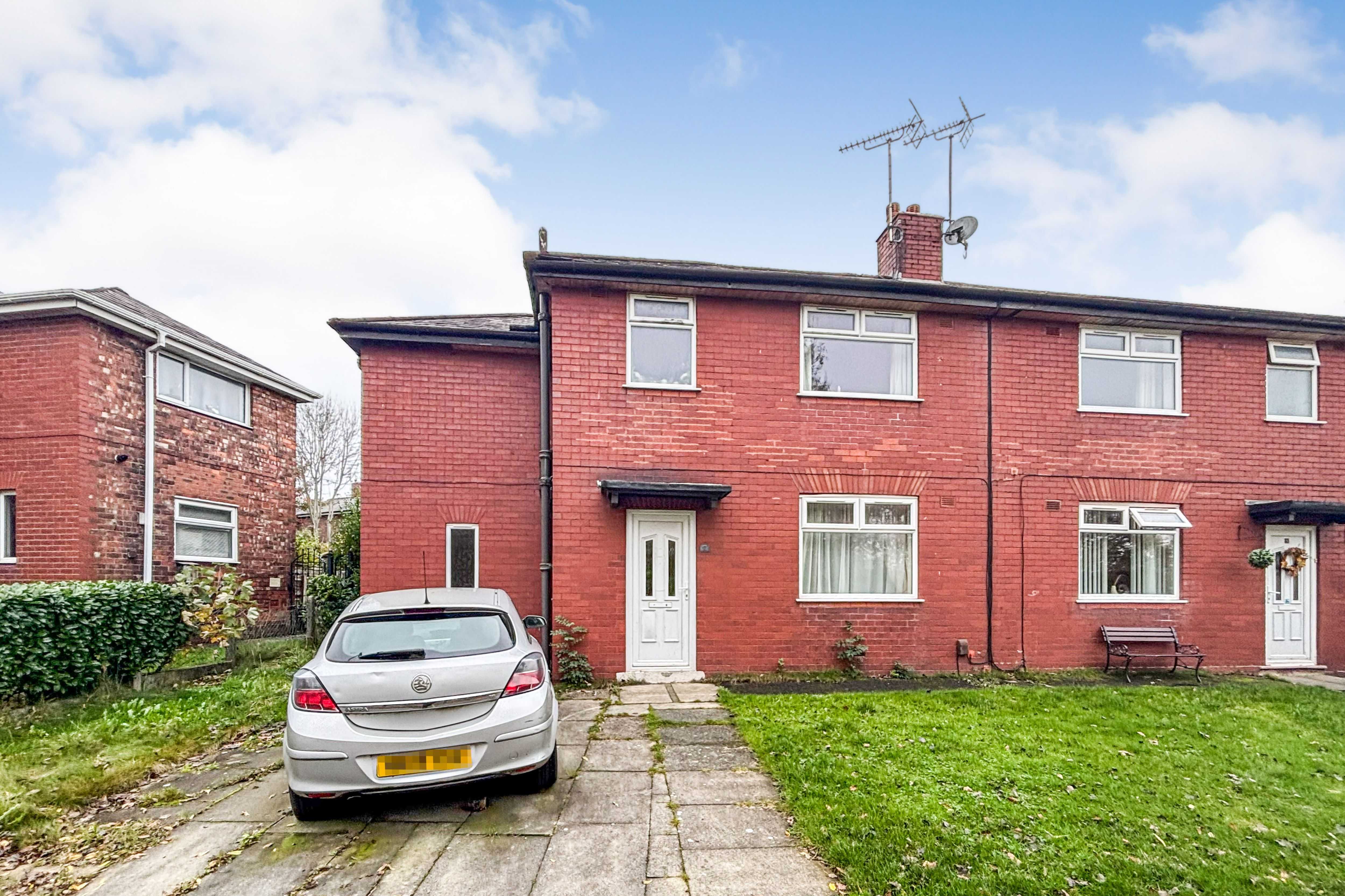 7 Walnut Avenue, Wigan WN1 3XE