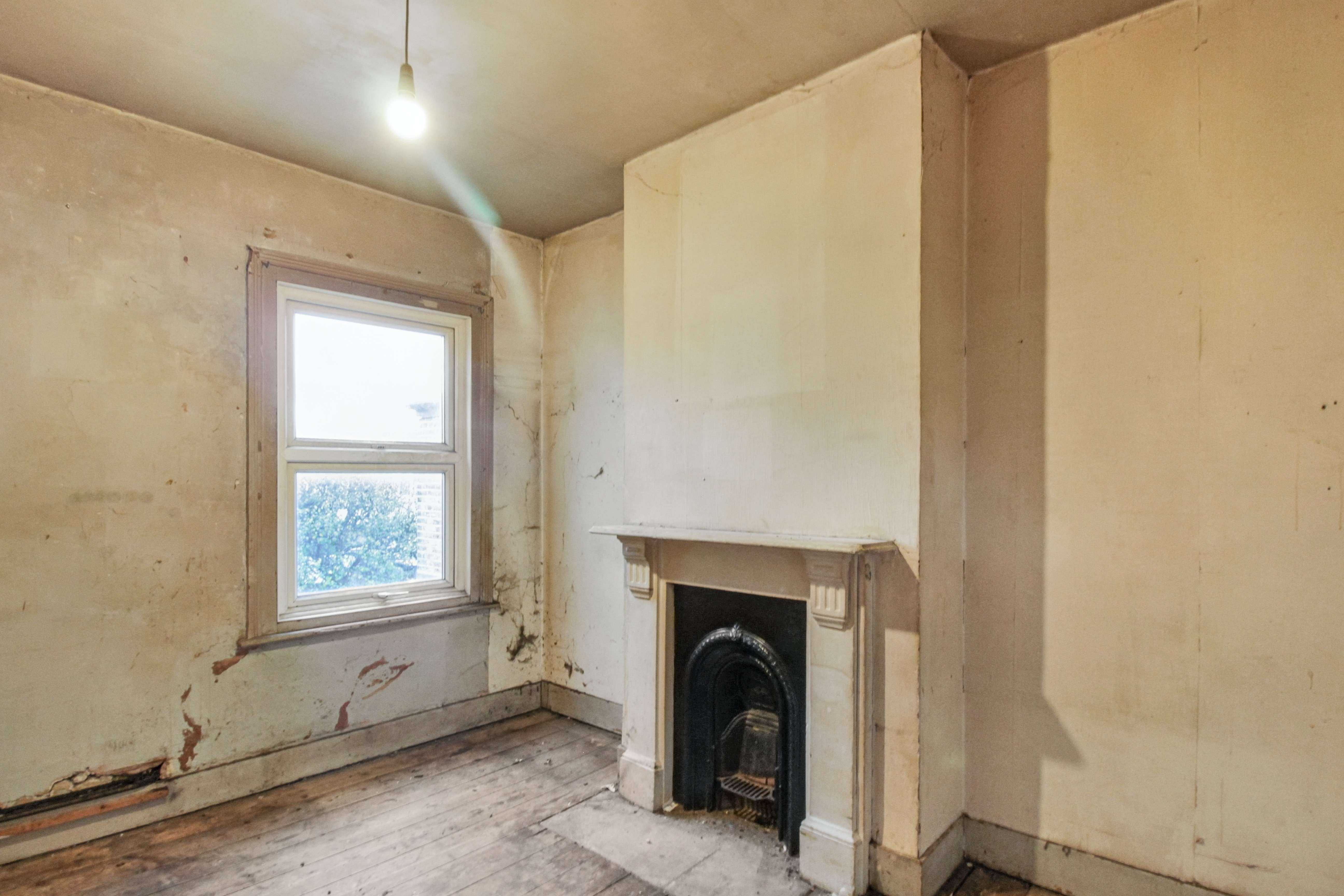 1B Boundary Road, Plaistow, London E13 9PS