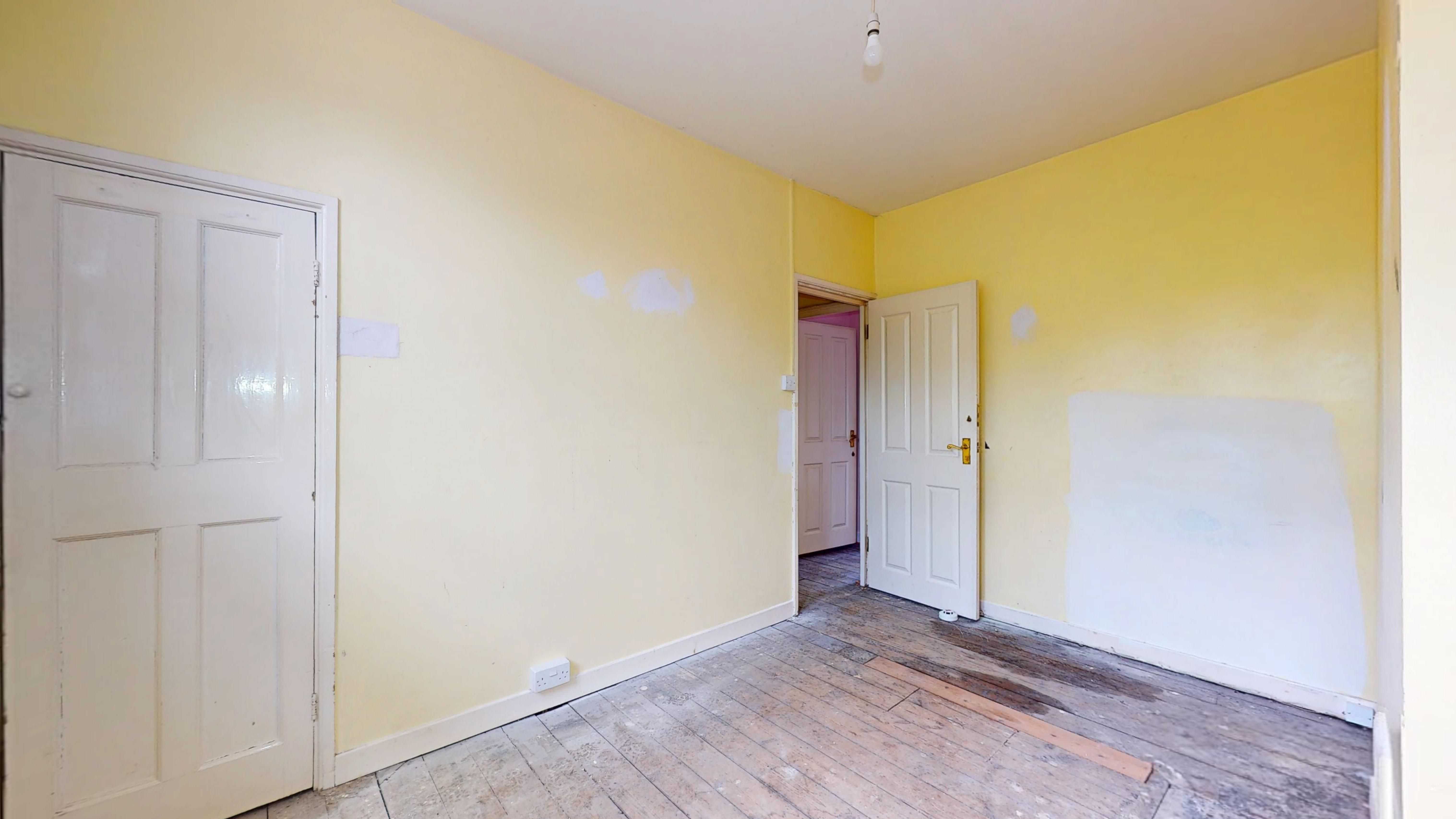 18 Erconwald Street, Acton, London, W12 0BS