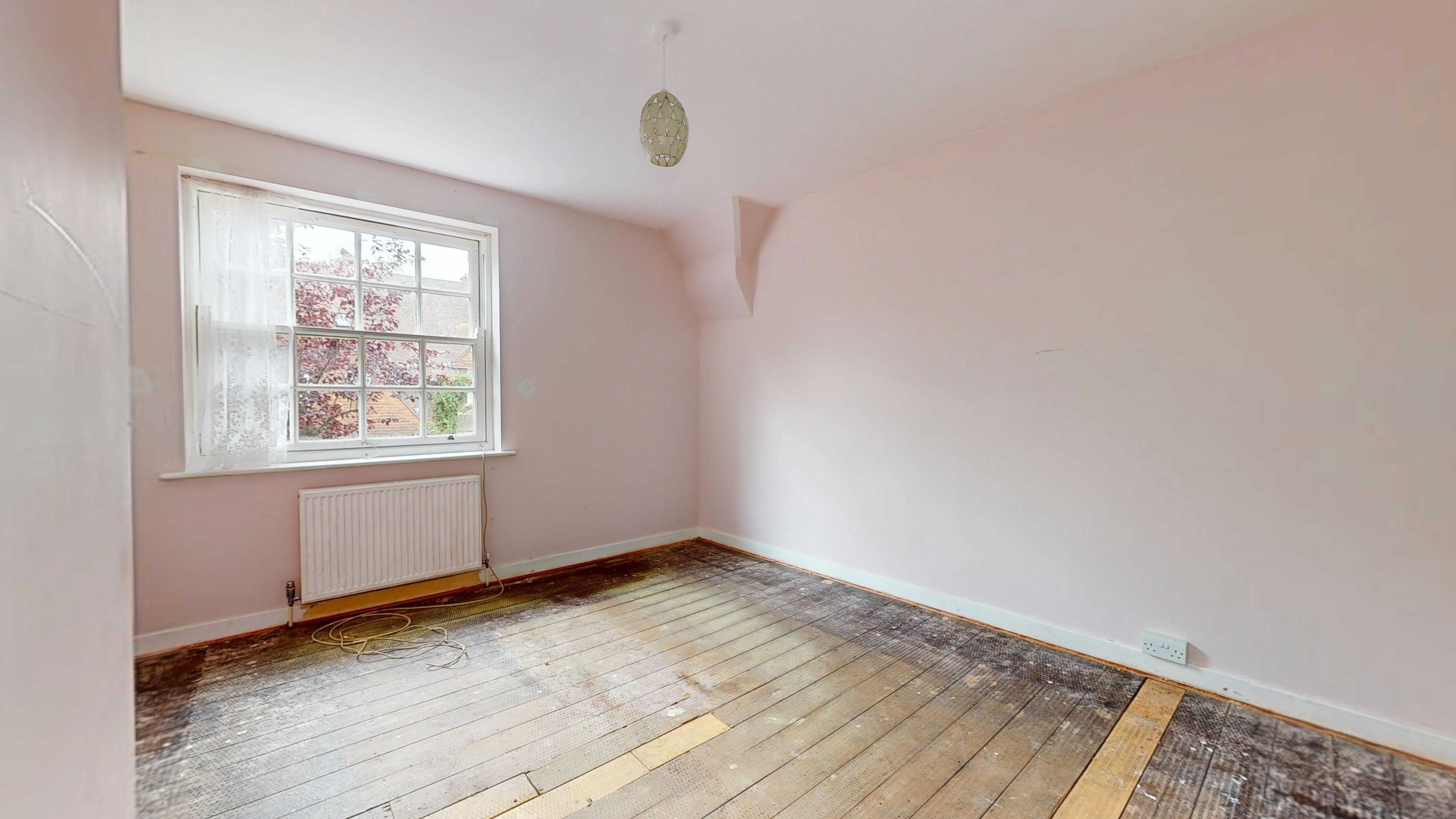 18 Erconwald Street, Acton, London, W12 0BS