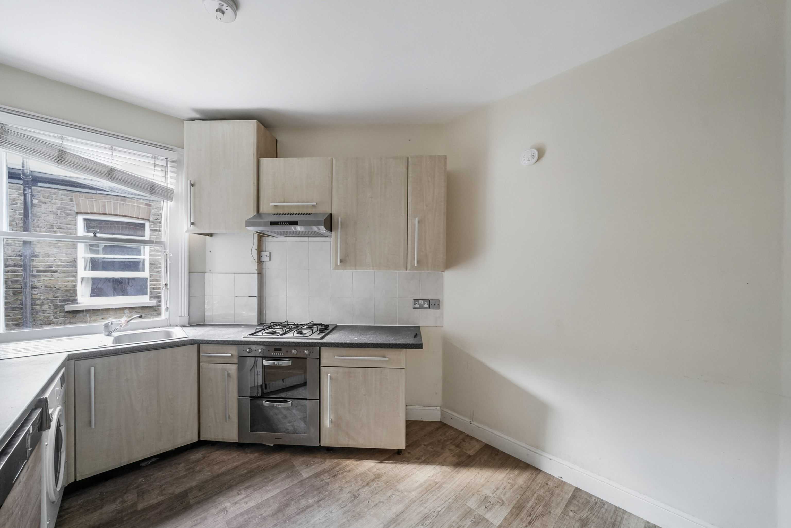 Flat 111 Castellain Mansions, Castellain Road, Maida Vale, London, W9 1HG