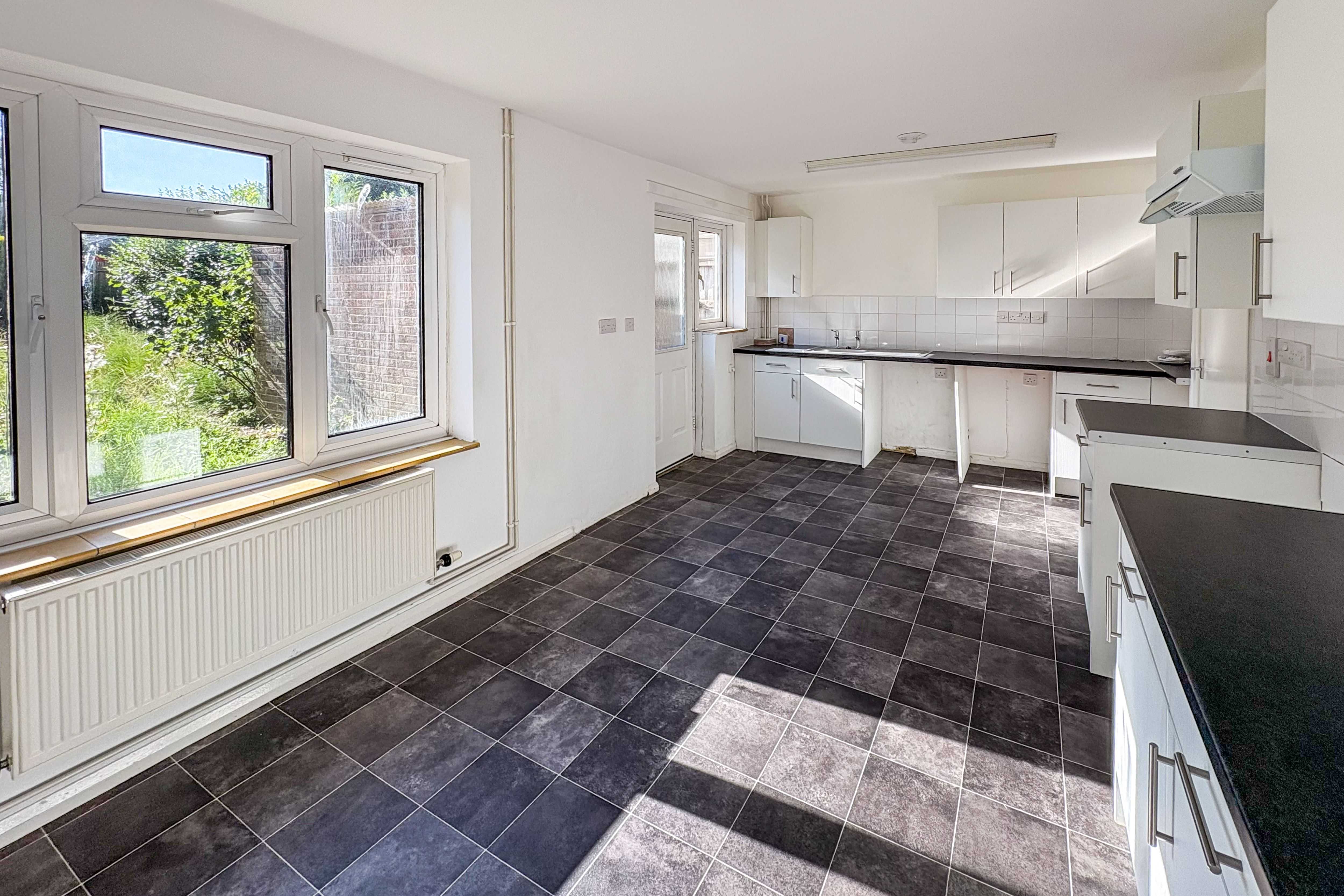 7 Millbrook Gardens, Castle Cary, Somerset, BA7 7EE