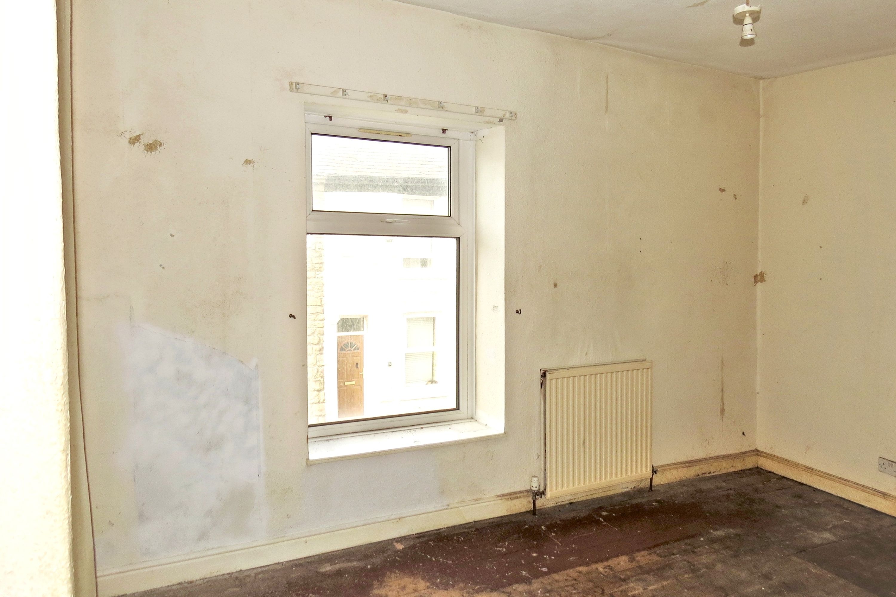 67 Pickup Street, Clayton Le Moors, Lancashire, BB5 5NS