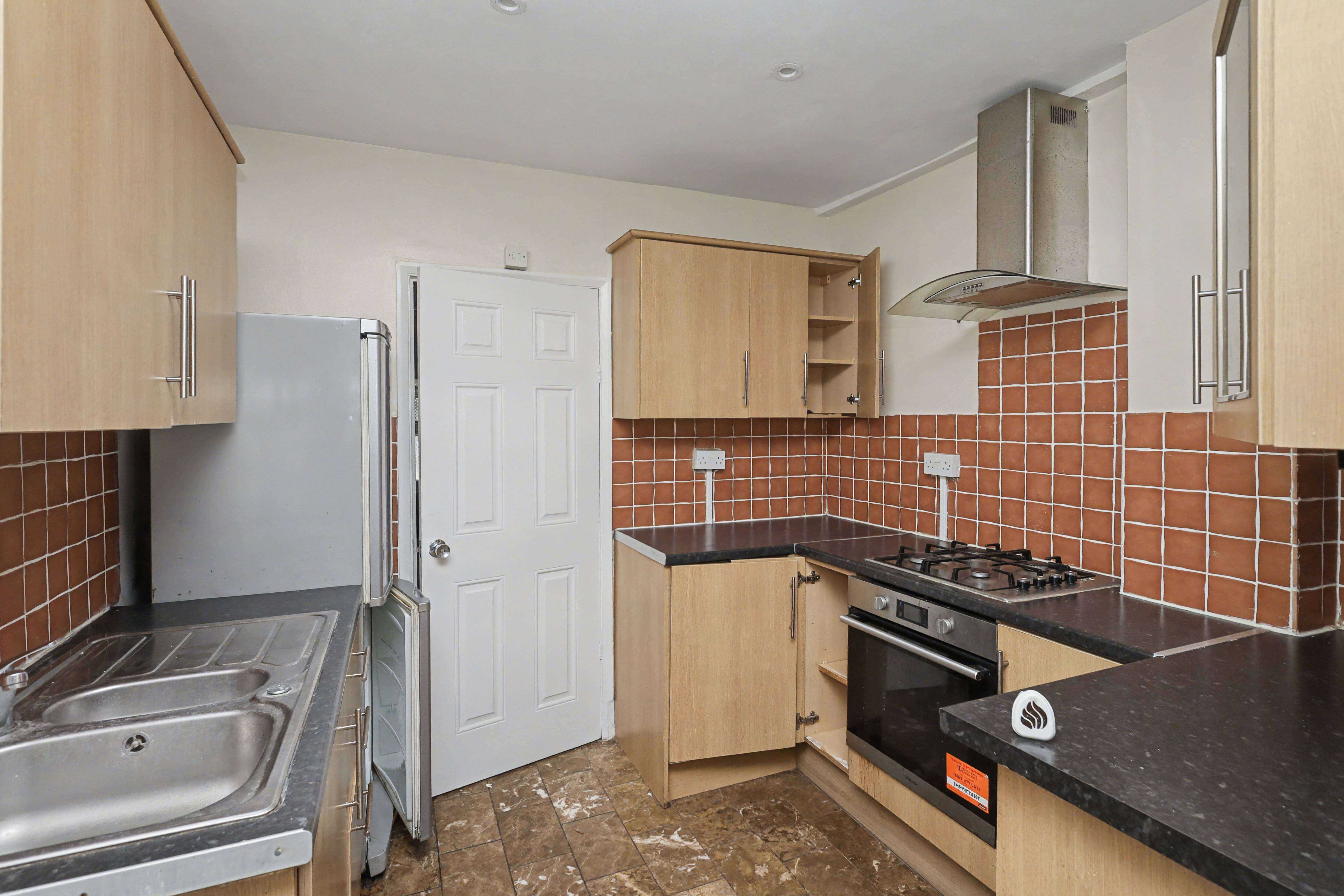 200 Whitehorse Lane, South Norwood, London SE25 6UX
