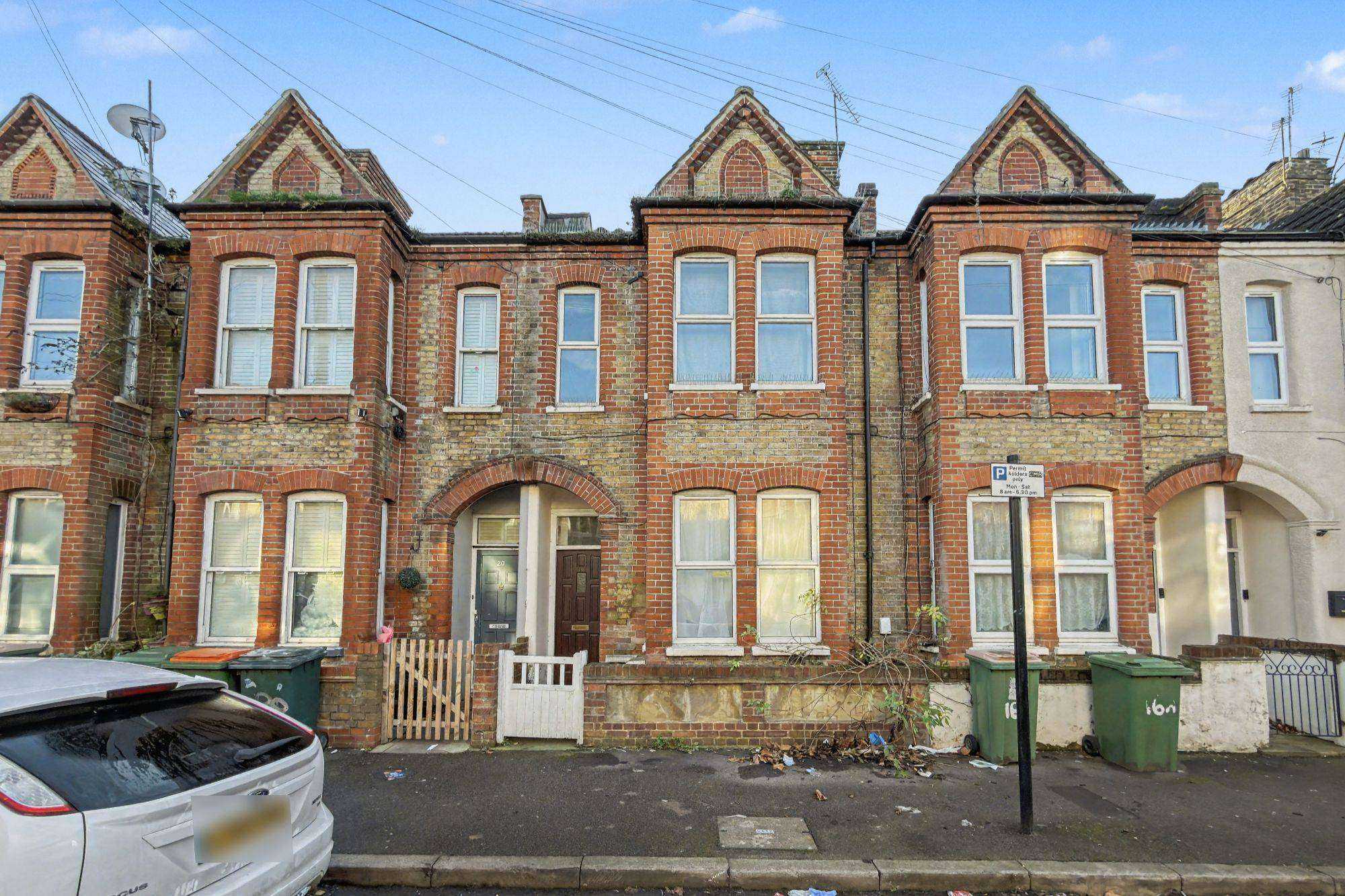 Ground Floor Flat, 18 Bingley Road, London, E16 3JR