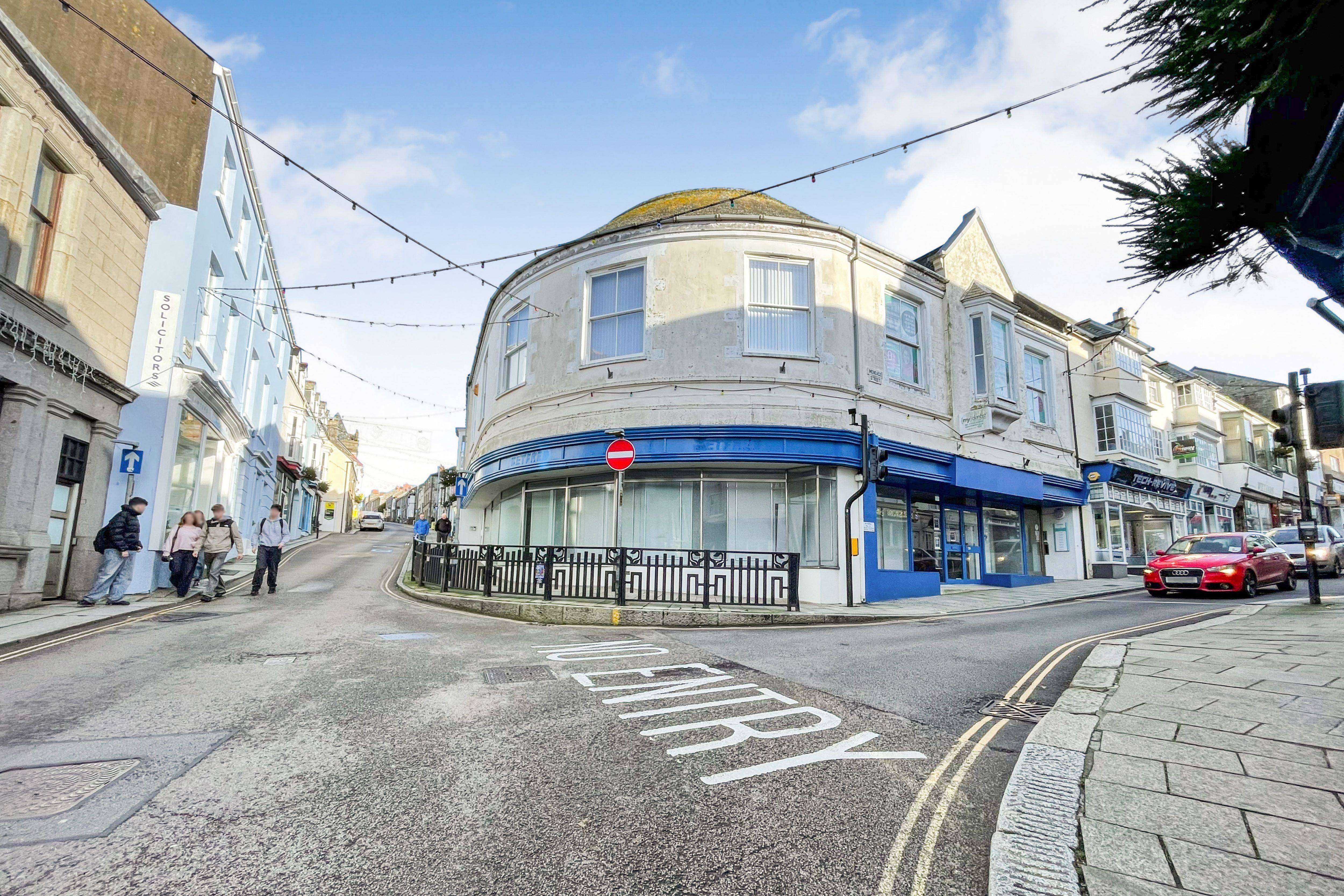 1-3 Wendron Street & 2-2A Meneage Street, Helston, Cornwall, TR13 8AB
