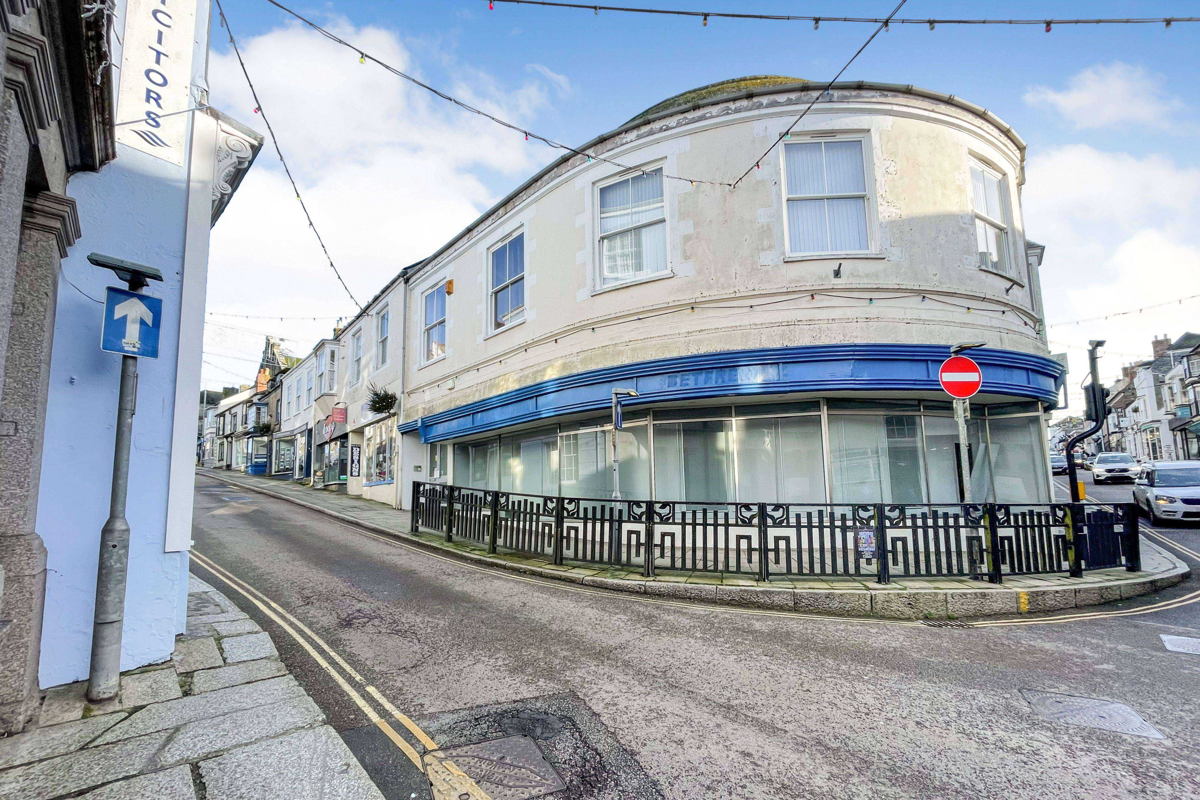 1-3 Wendron Street & 2-2A Meneage Street, Helston, Cornwall, TR13 8AB