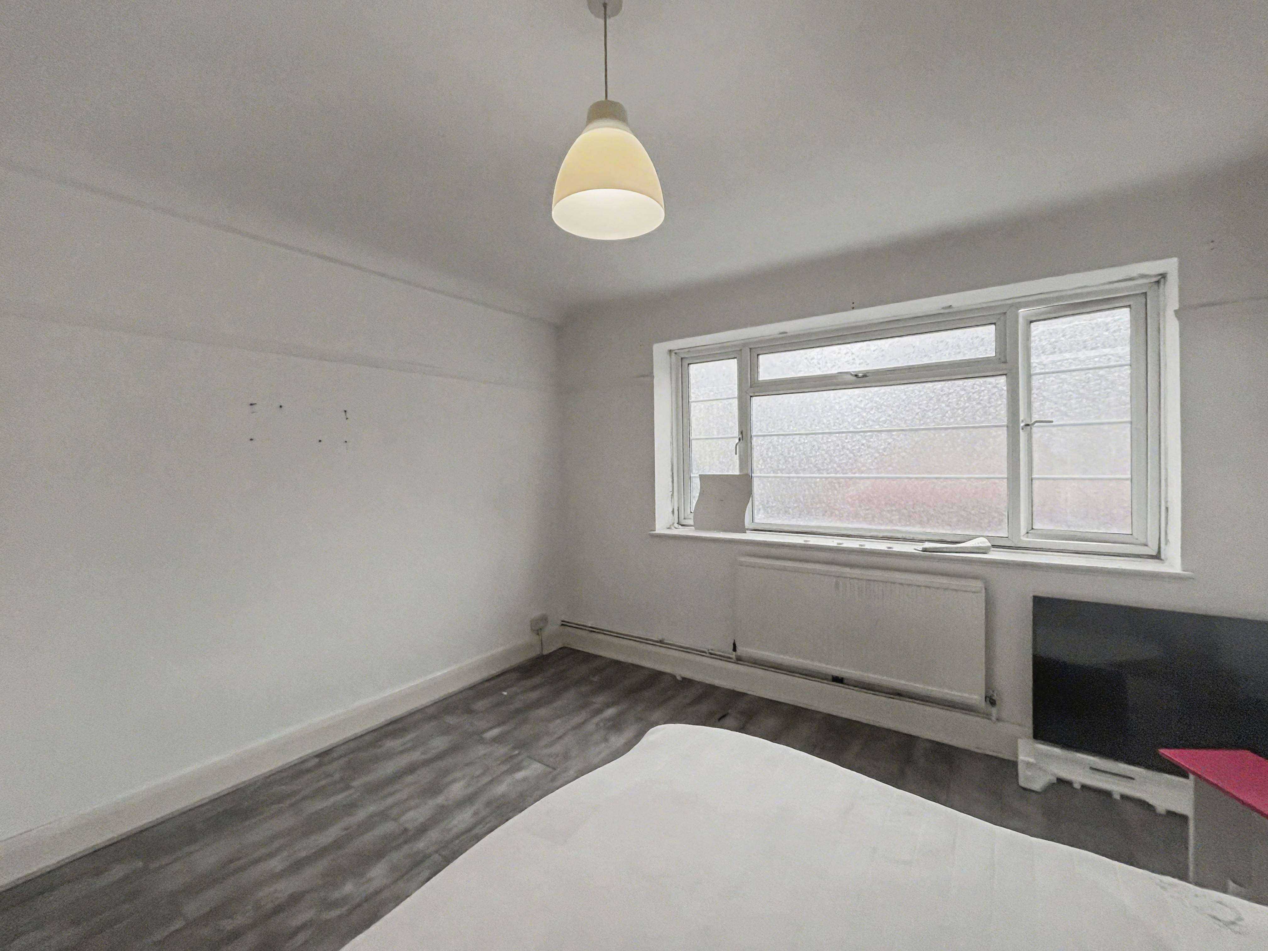 Flat 31 Goodwood Mansions, Stockwell Park Walk, Stockwell, London, SW9 0XZ
