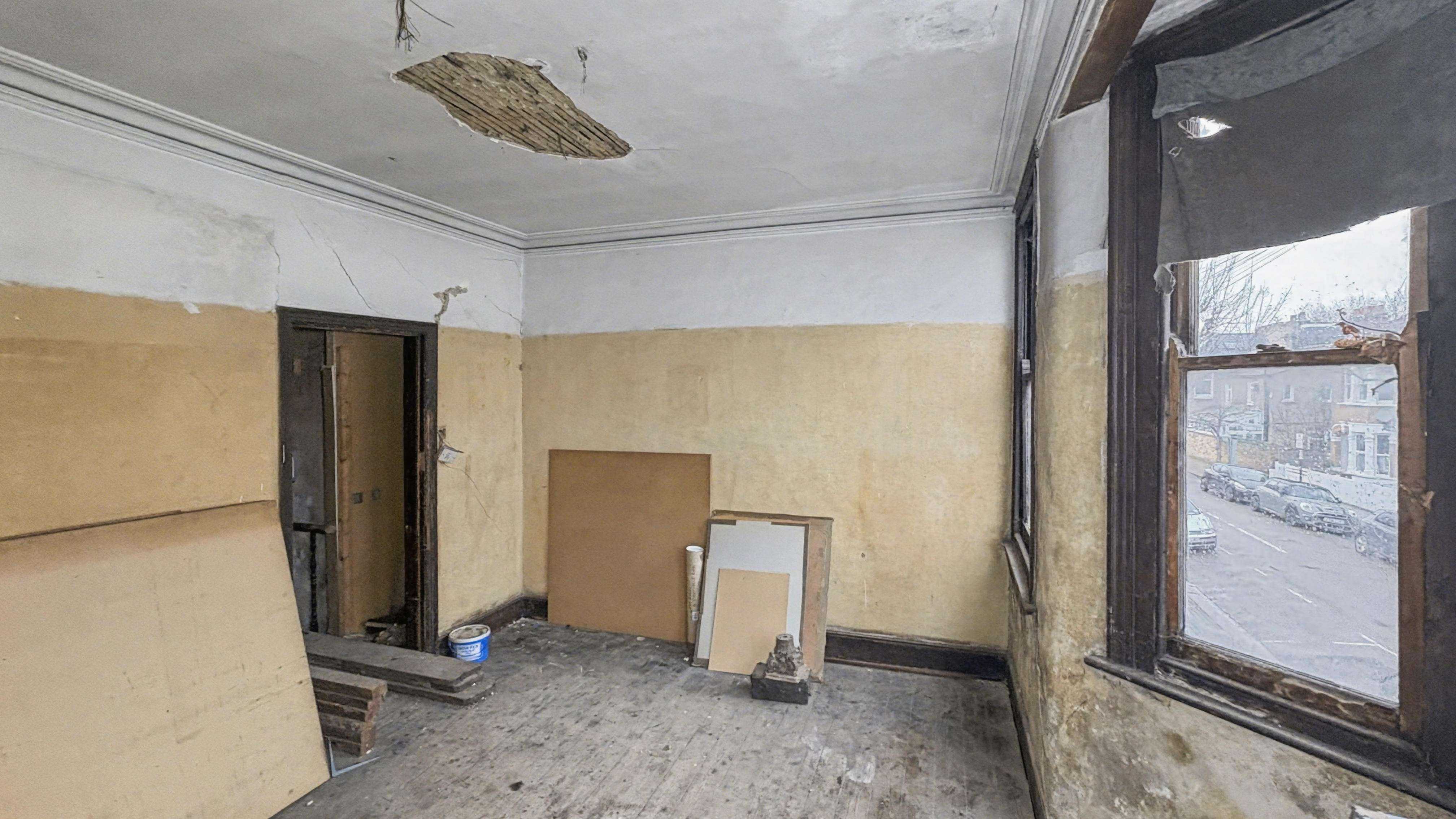 16 Strathville Road, Earlsfield, London, SW18 4QZ