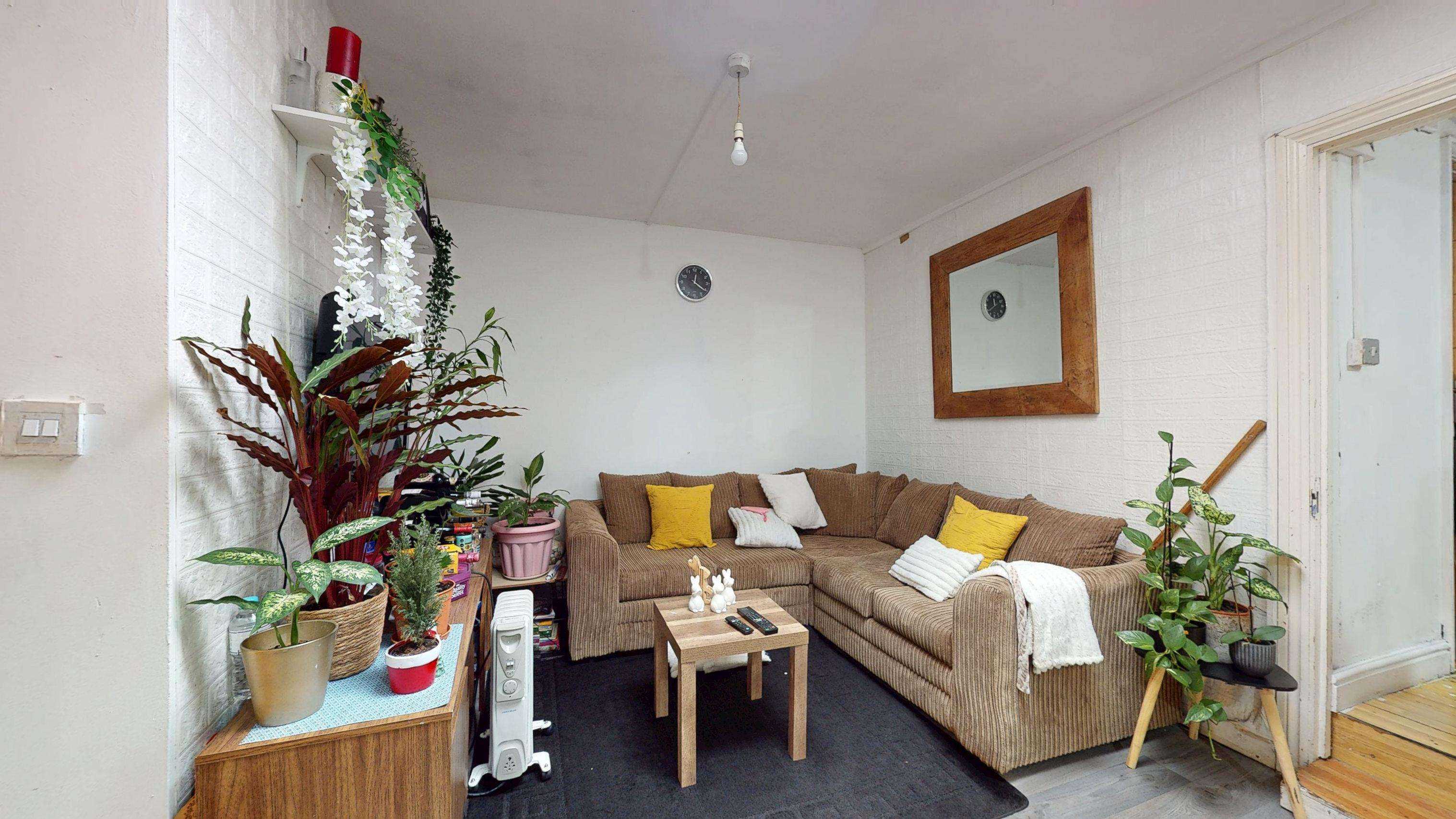 305 Romford Road, London E7 9HA