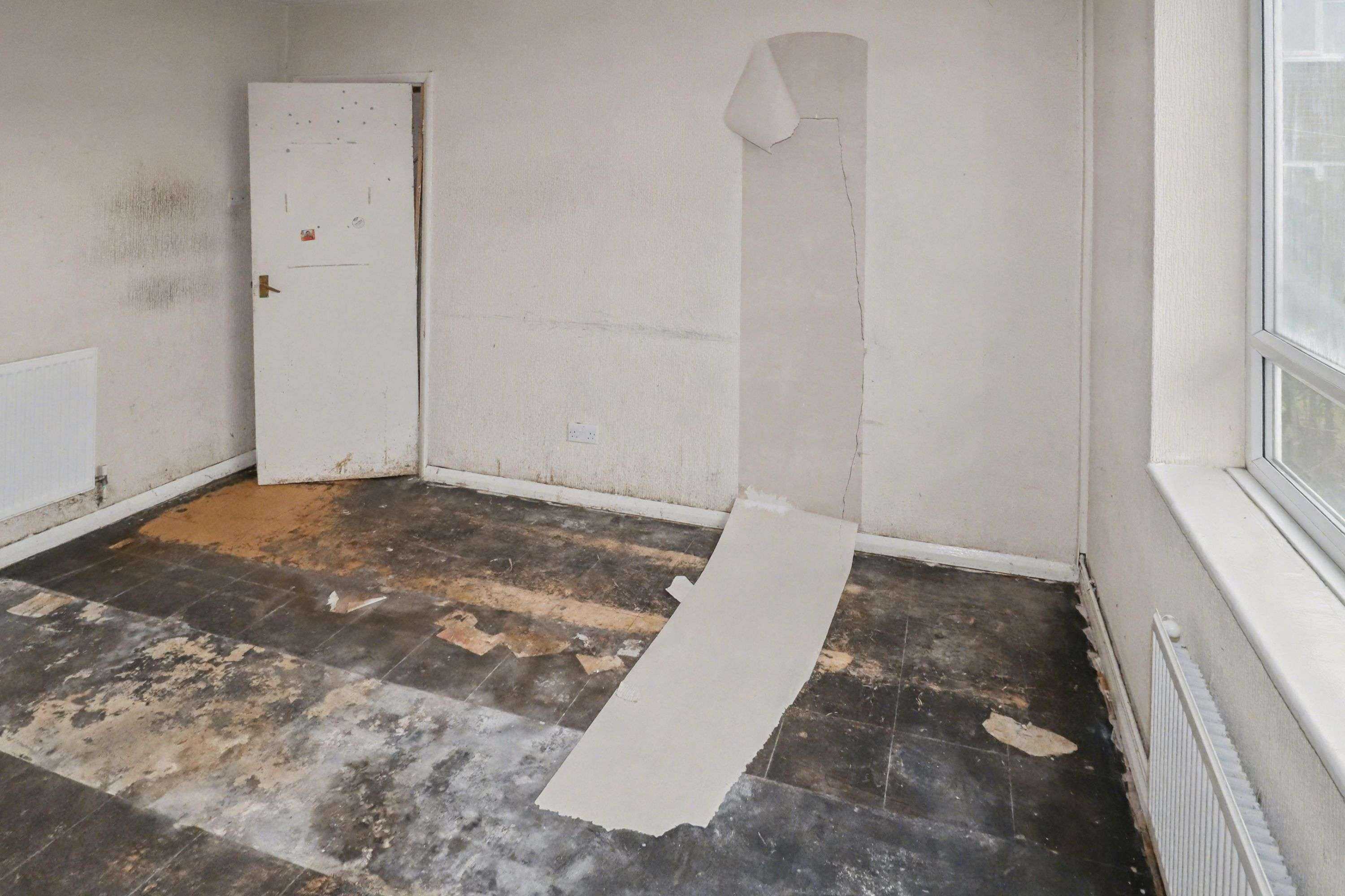 44 Windermere Road, Middleton, M24 5RD