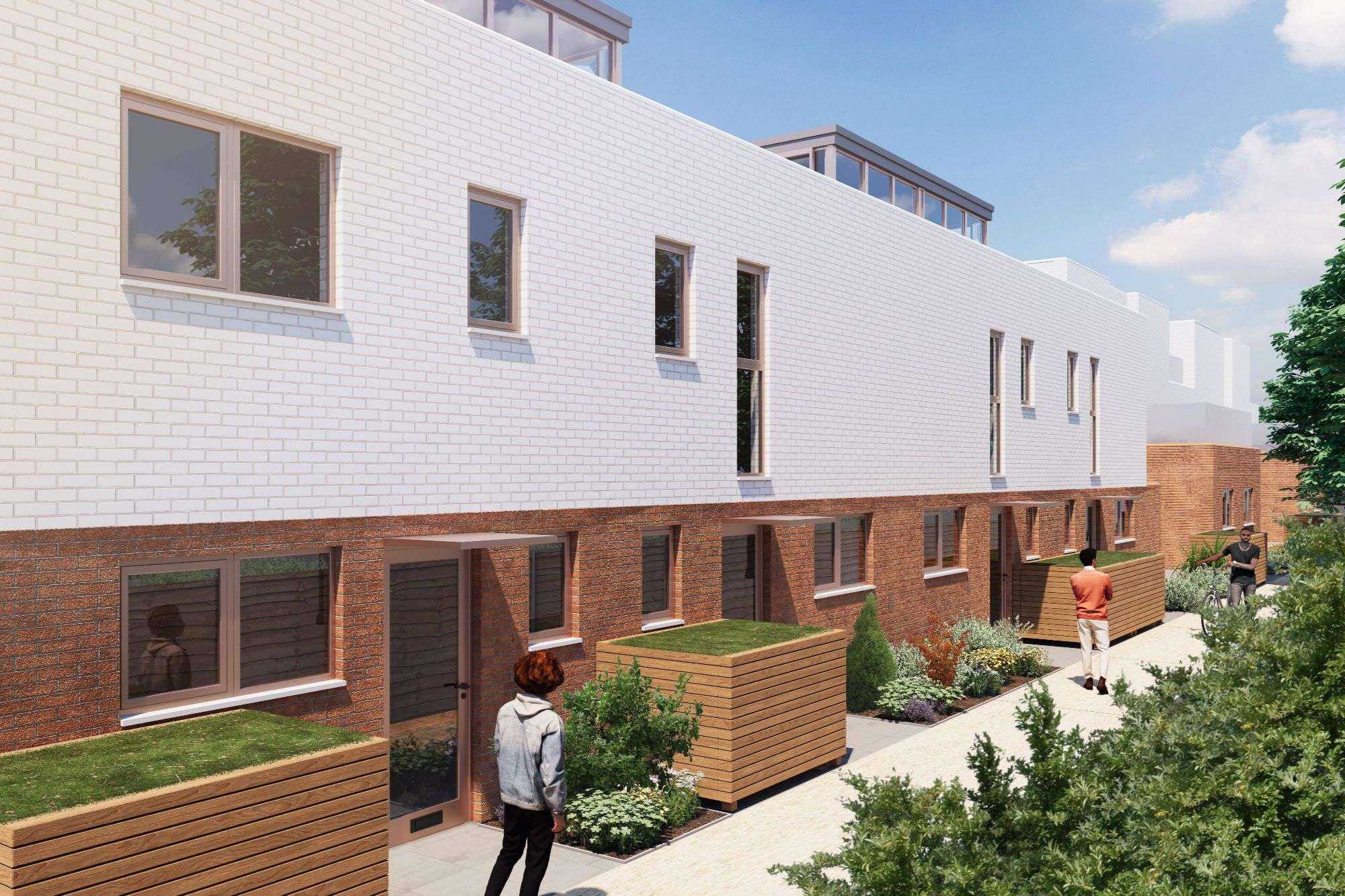 Land and garages rear of 10 Chingford Mount Road, London E4 9AB