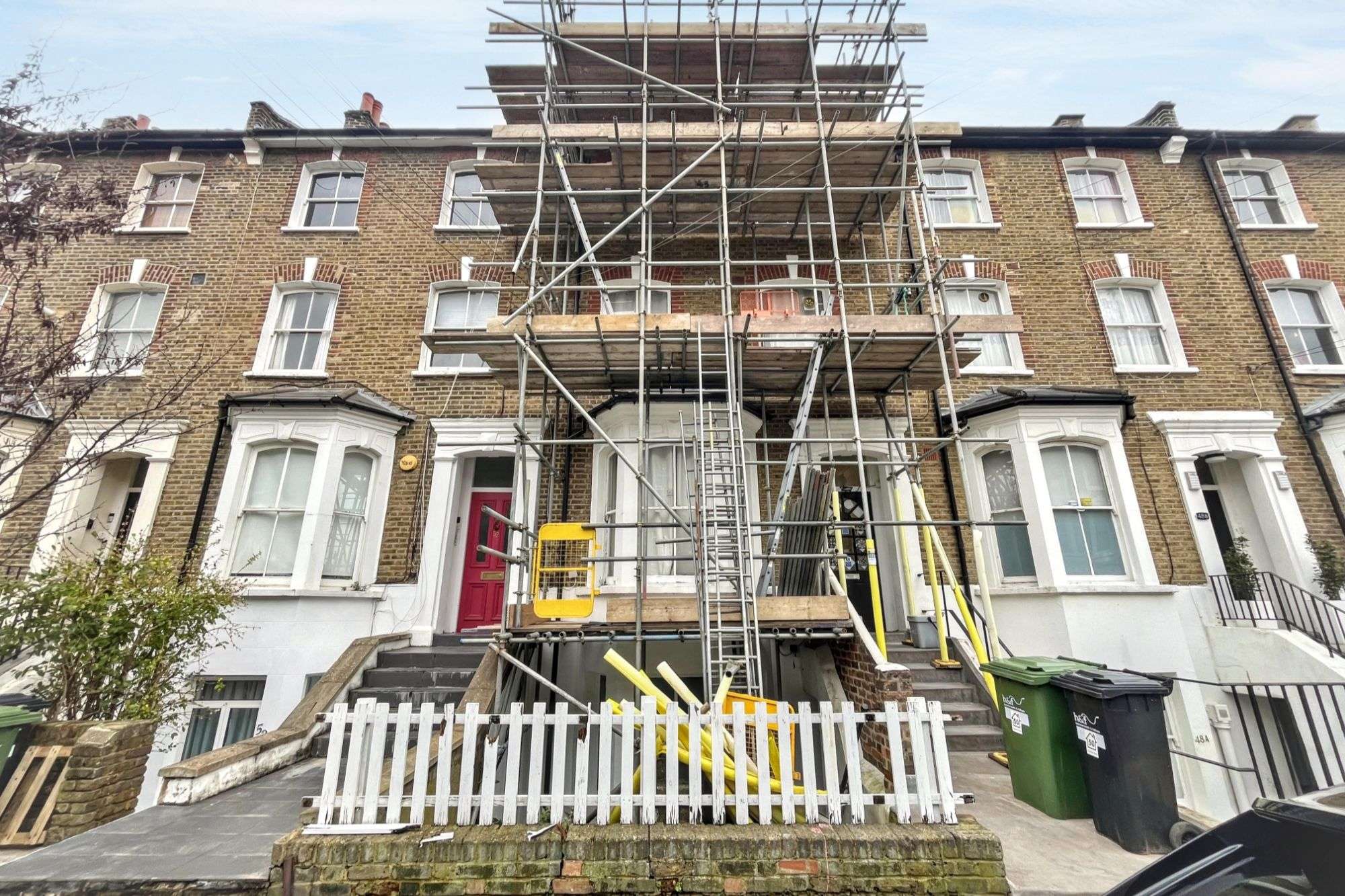 50c Cathnor Road, Shepherds Bush, London W12 9JA