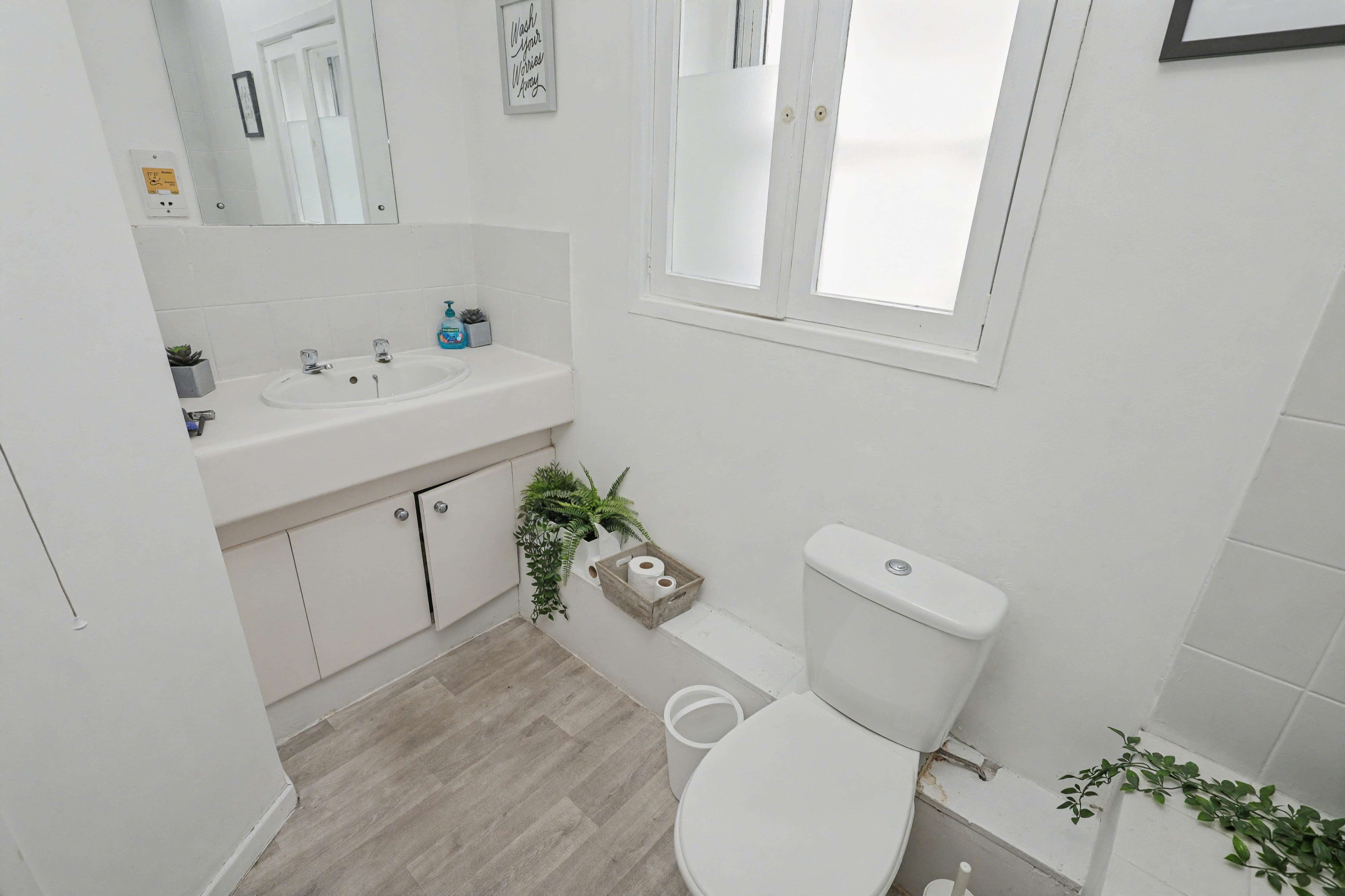 78 Clarence Road, Manor Park, London, E12 5BH