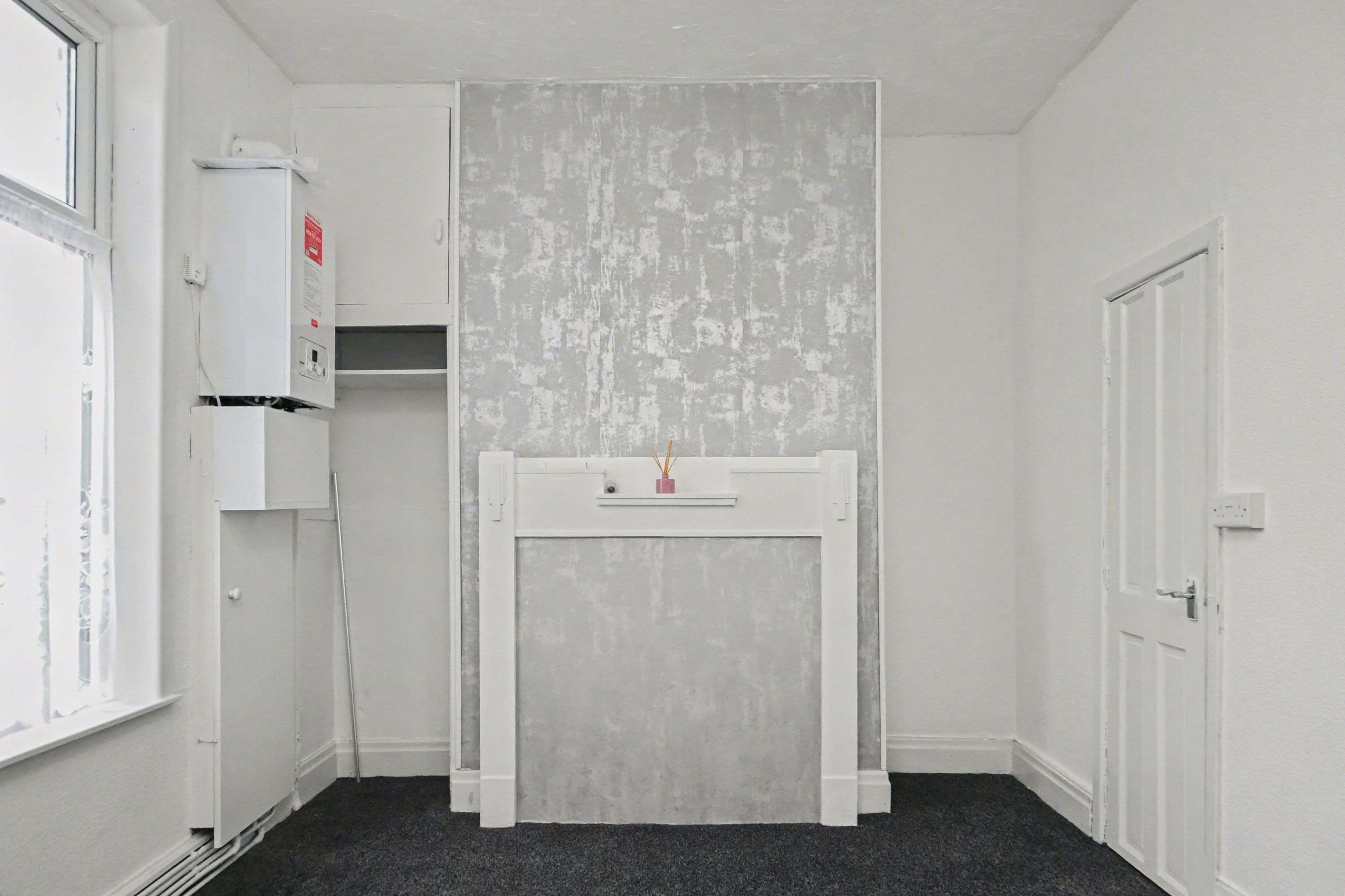 118 Johnston Street, Blackburn, Lancashire, BB2 1HY