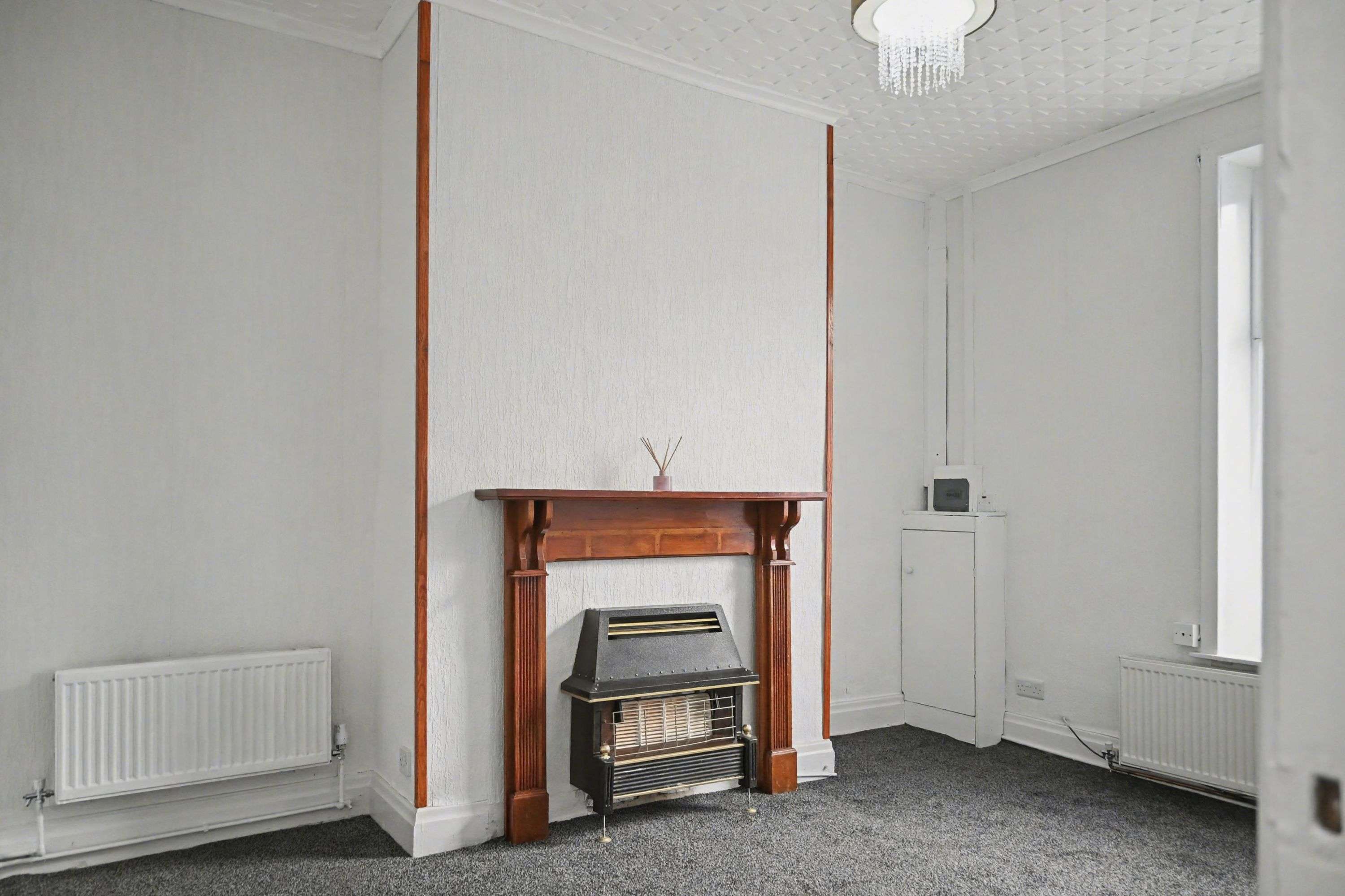 118 Johnston Street, Blackburn, Lancashire, BB2 1HY