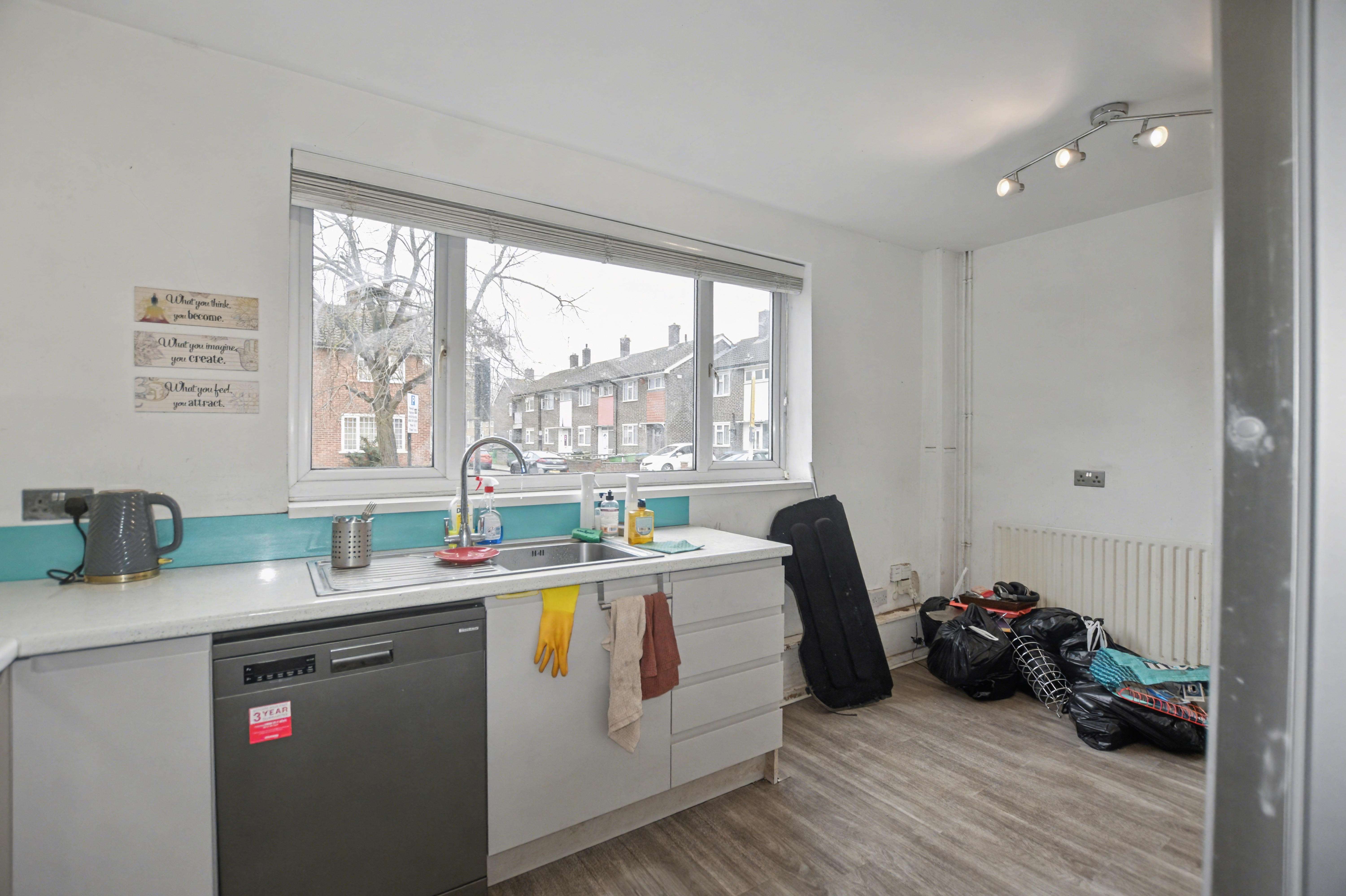 93 Luffield Road, Abbey Wood, London, SE2 9JW