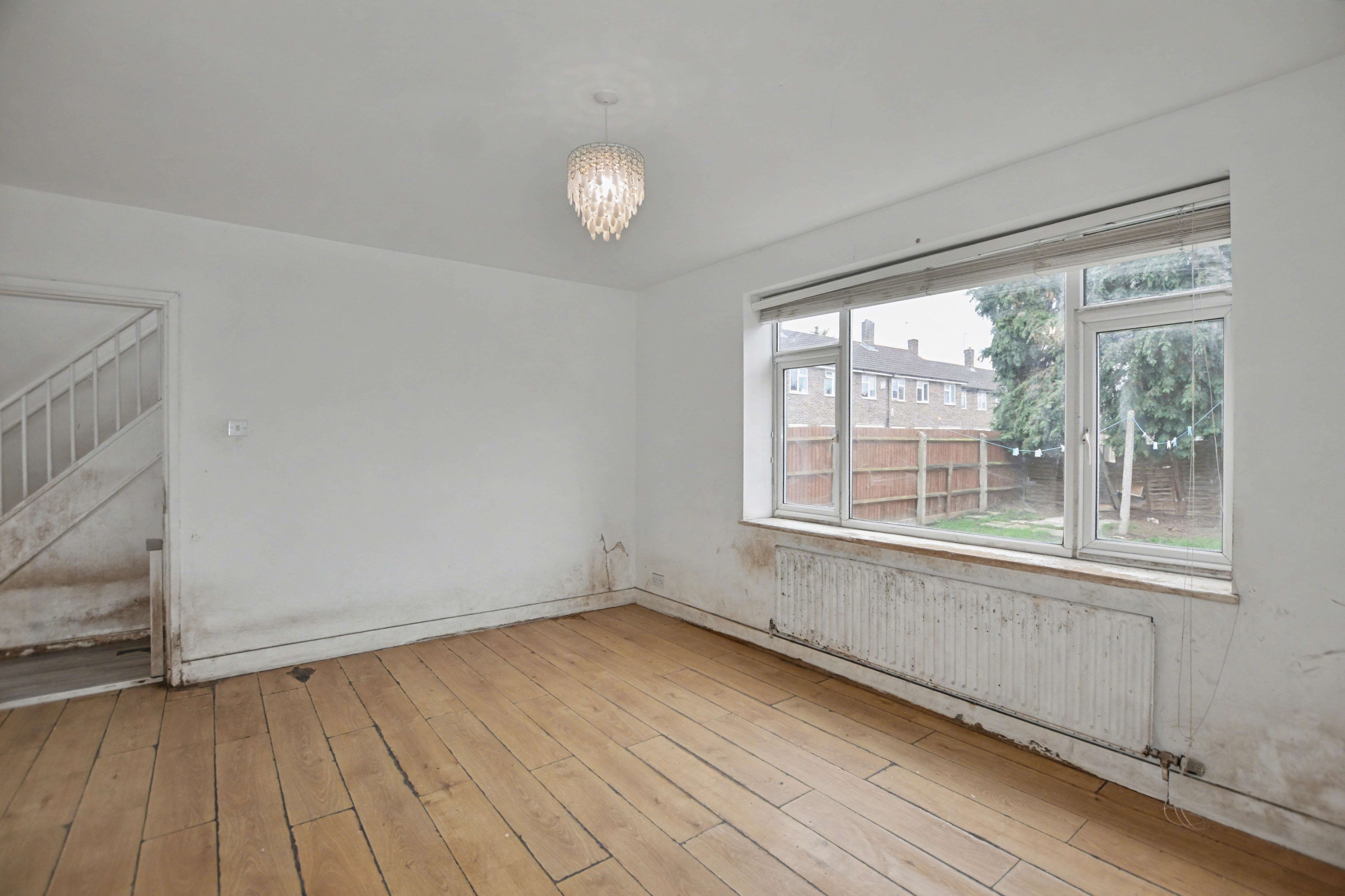 93 Luffield Road, Abbey Wood, London, SE2 9JW