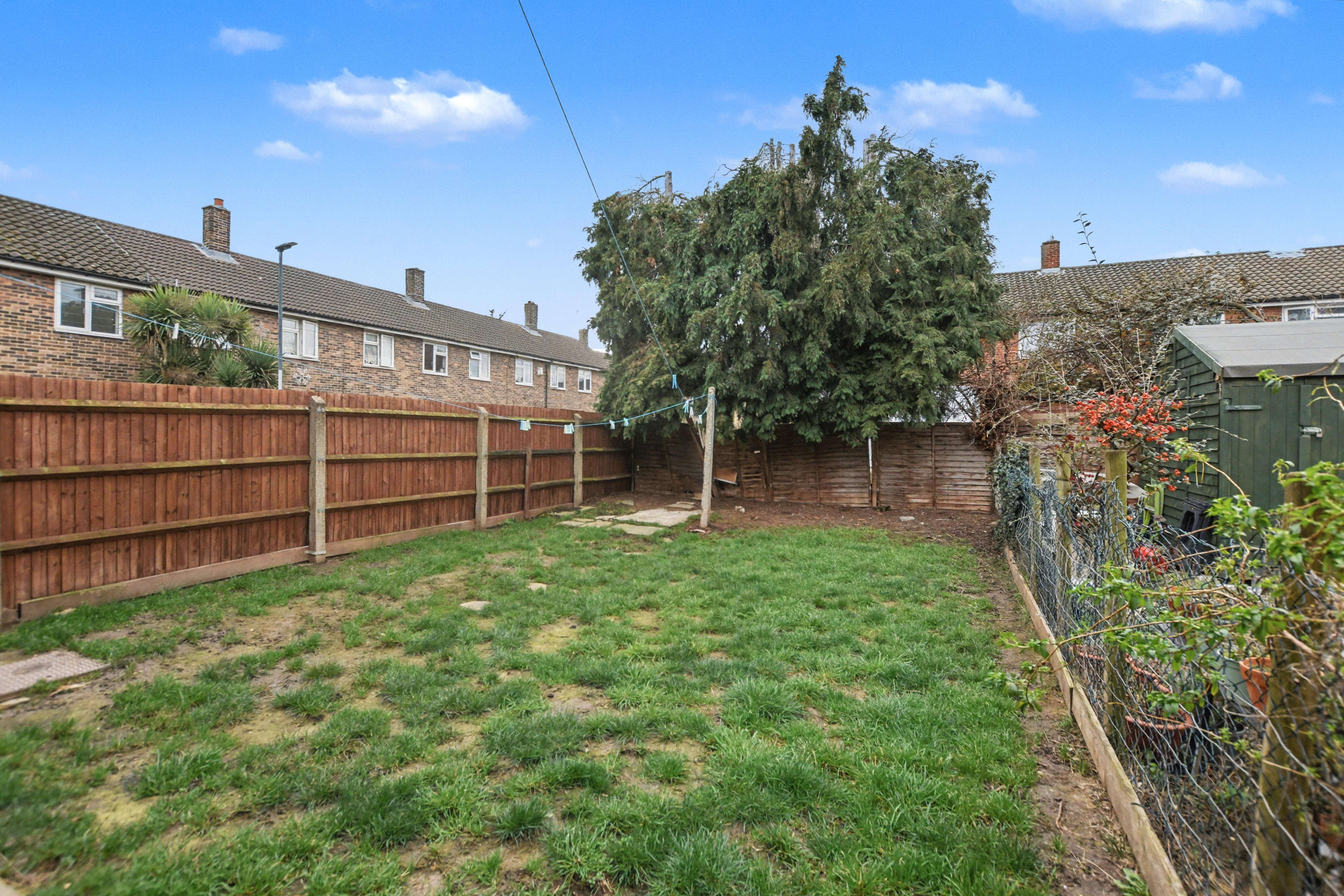 93 Luffield Road, Abbey Wood, London, SE2 9JW