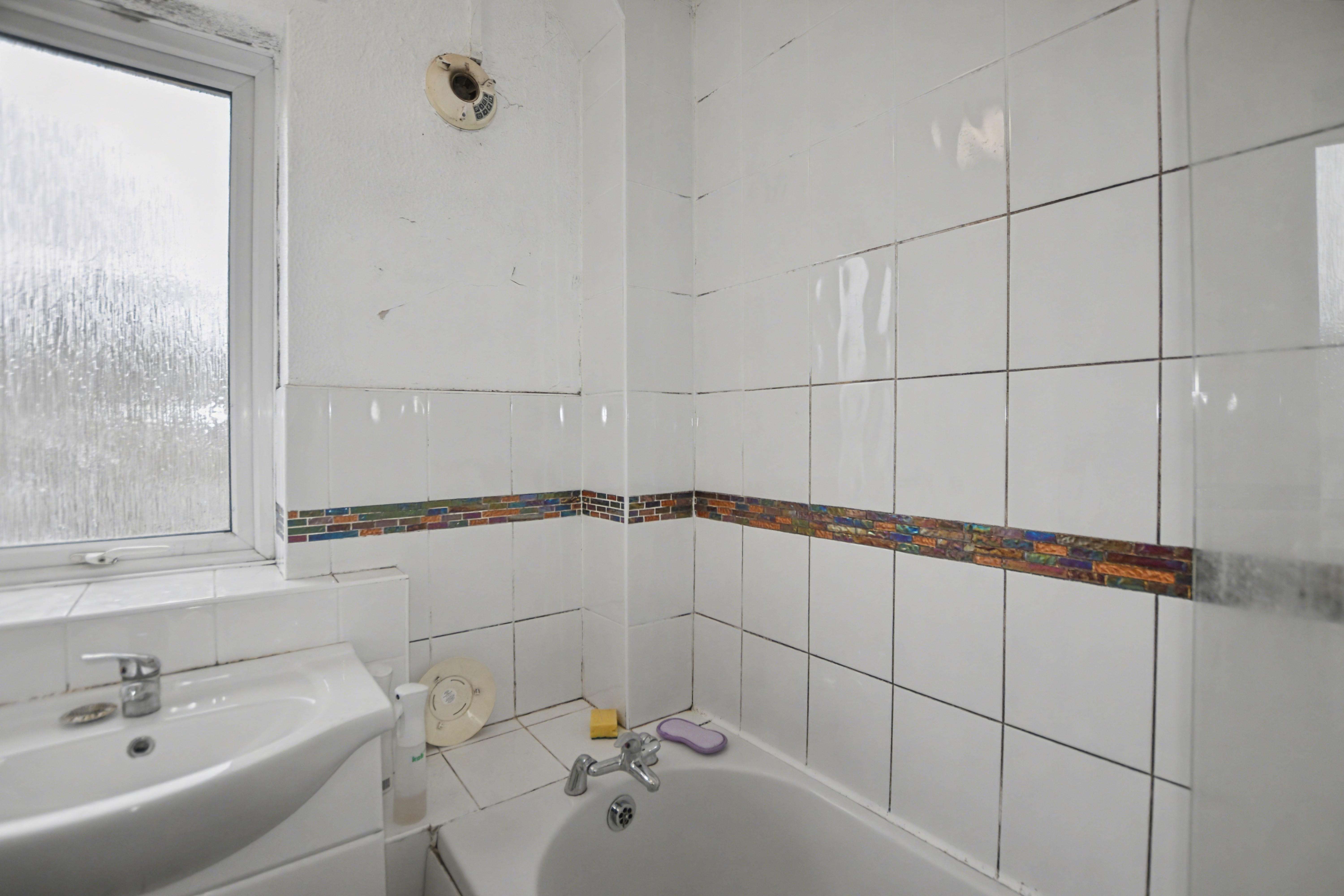 93 Luffield Road, Abbey Wood, London, SE2 9JW