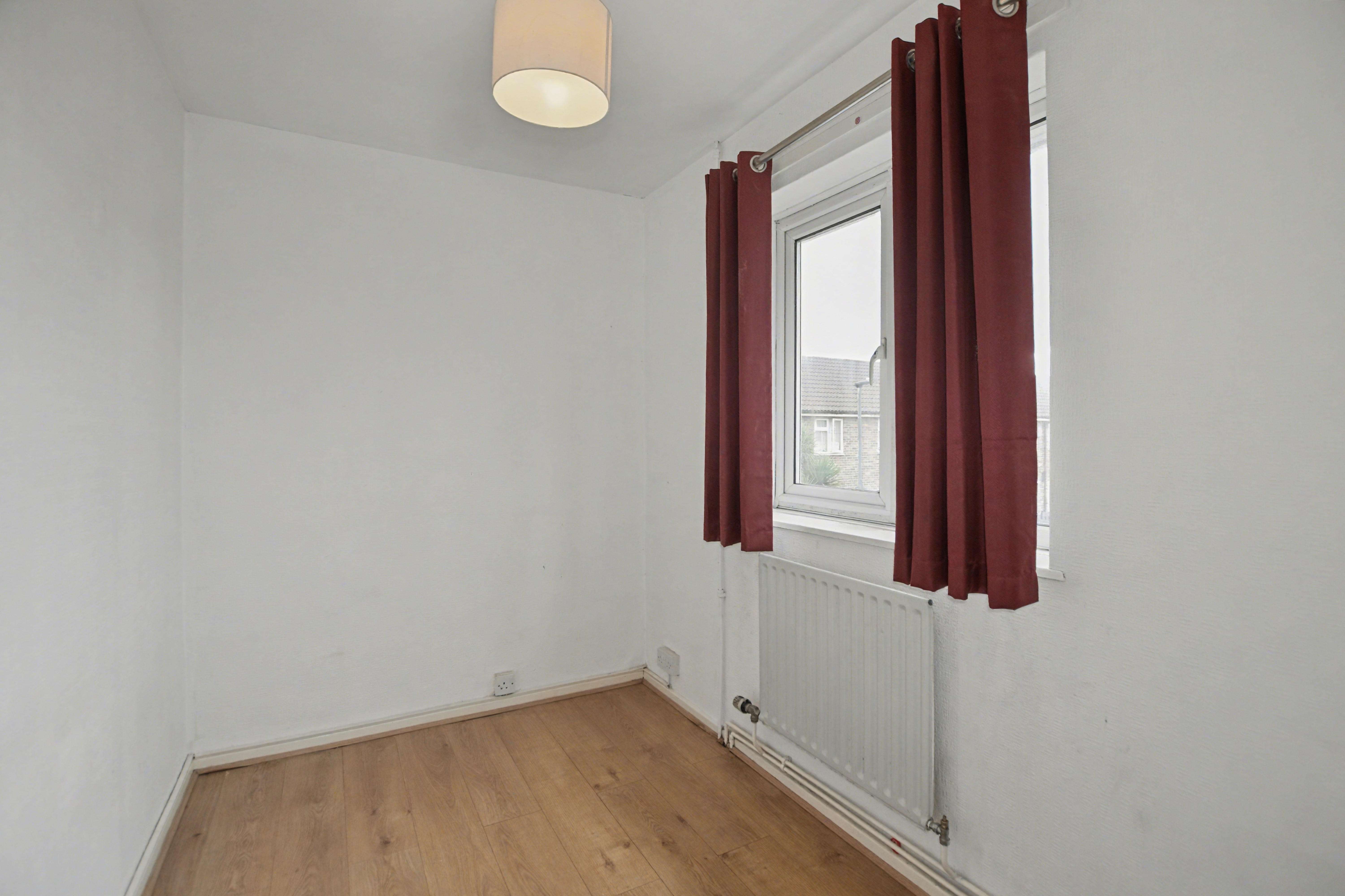 93 Luffield Road, Abbey Wood, London, SE2 9JW