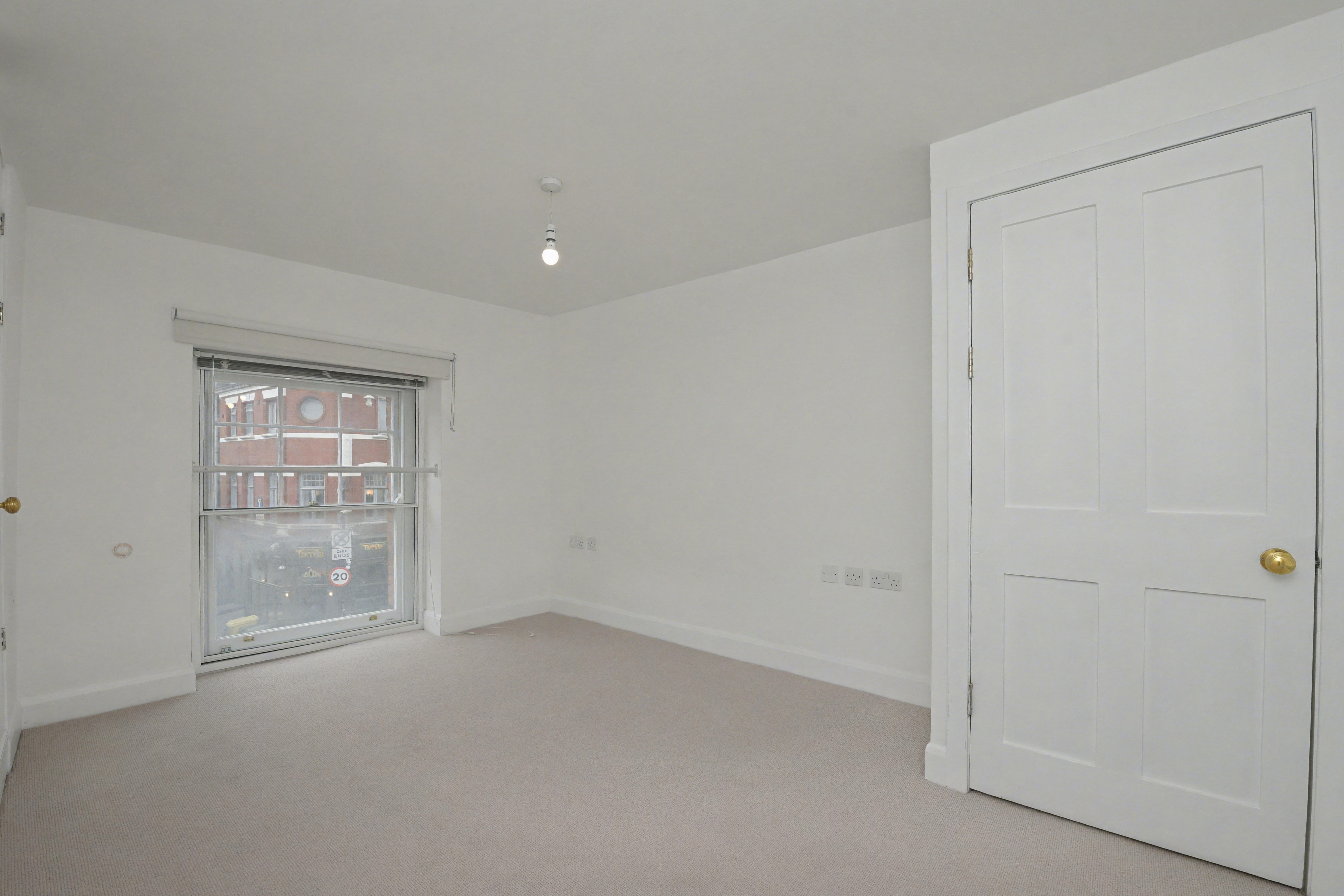 Flat 1, 7A Caledonian Road, Islington, London N1 9DX