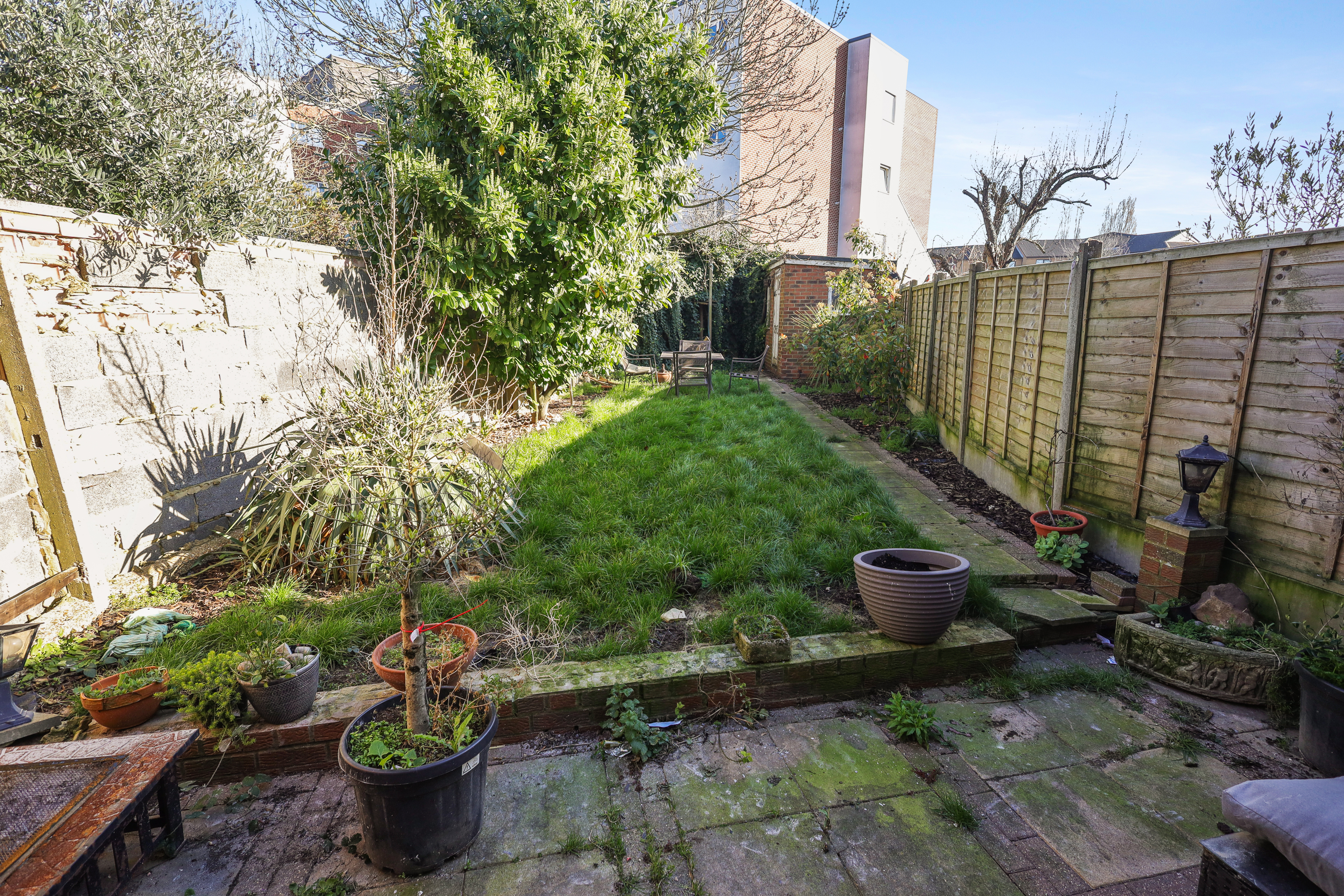 118 Lodge Crescent, Waltham Cross, Hertfordshire, EN8 8BJ