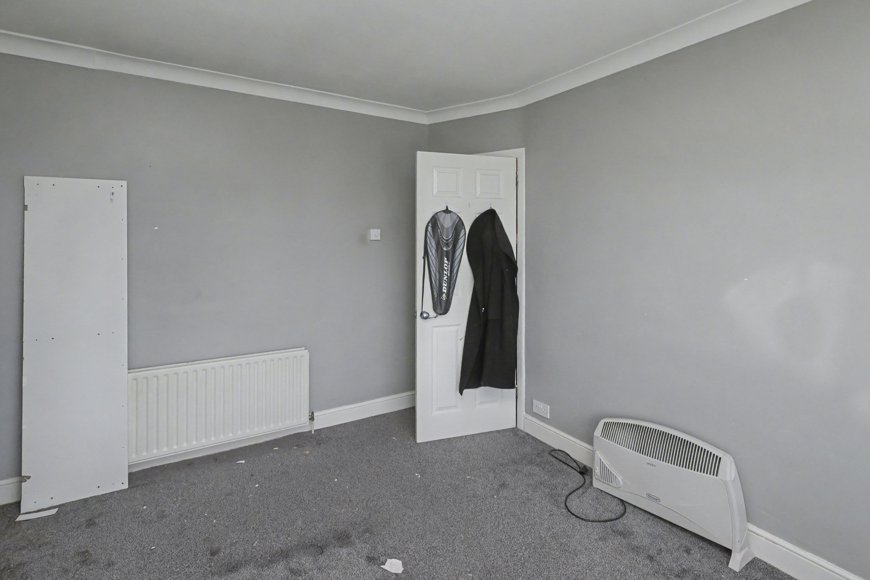 118 Lodge Crescent, Waltham Cross, Hertfordshire, EN8 8BJ