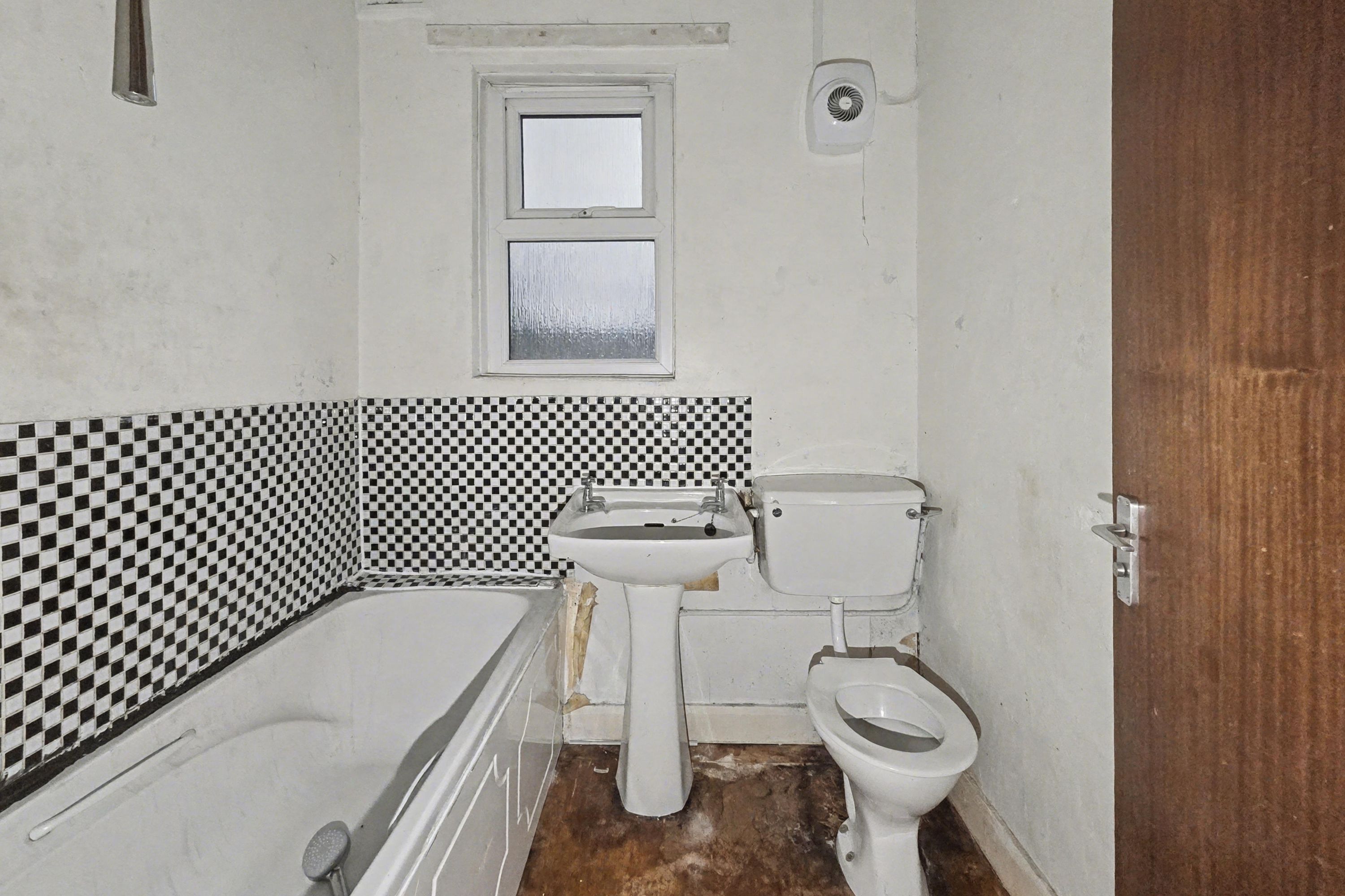 4 Gerrard Street, Kearsley, Bolton, Greater Manchester, BL4 8BG