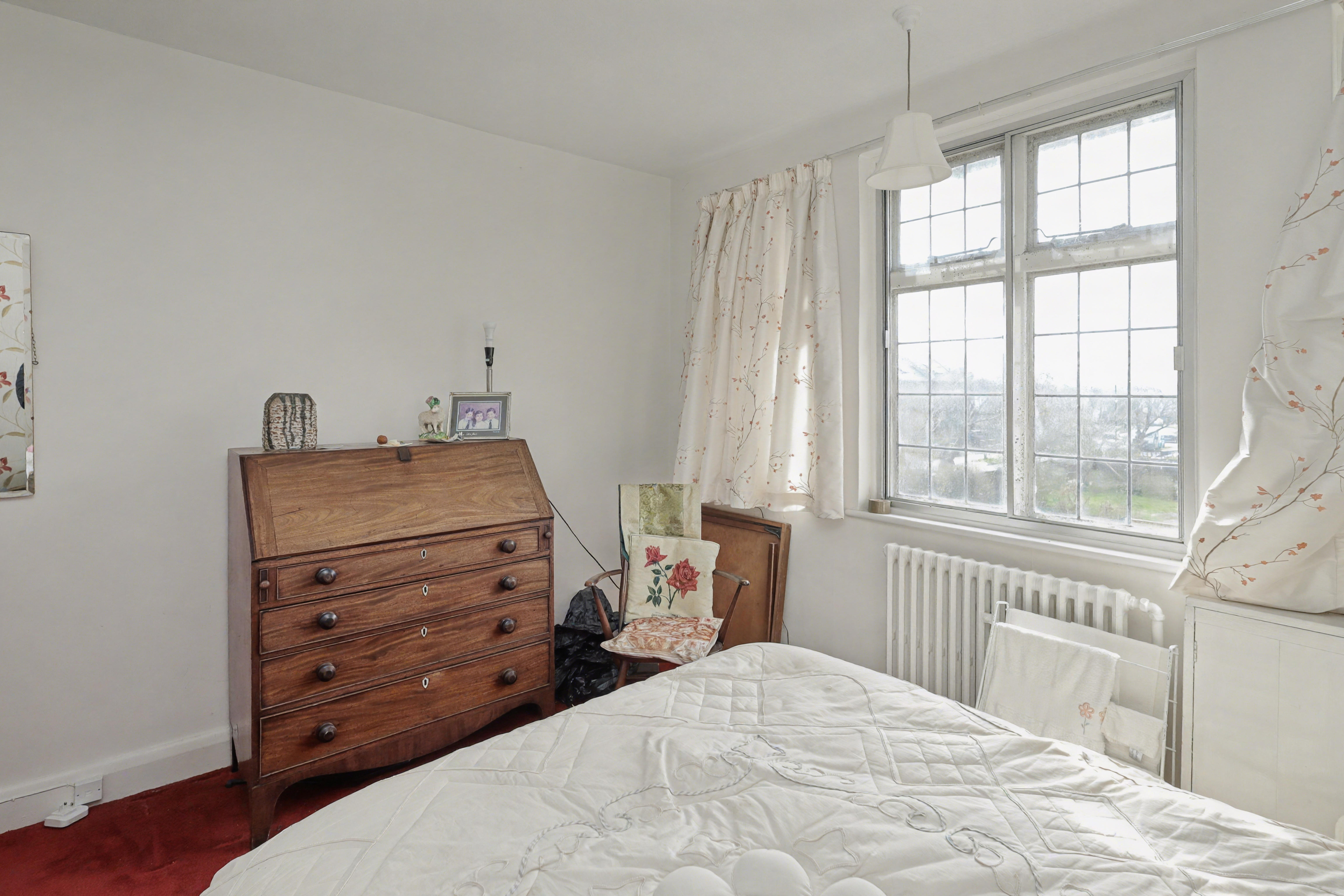 48 Clay Hill, Enfield, EN2 9AW