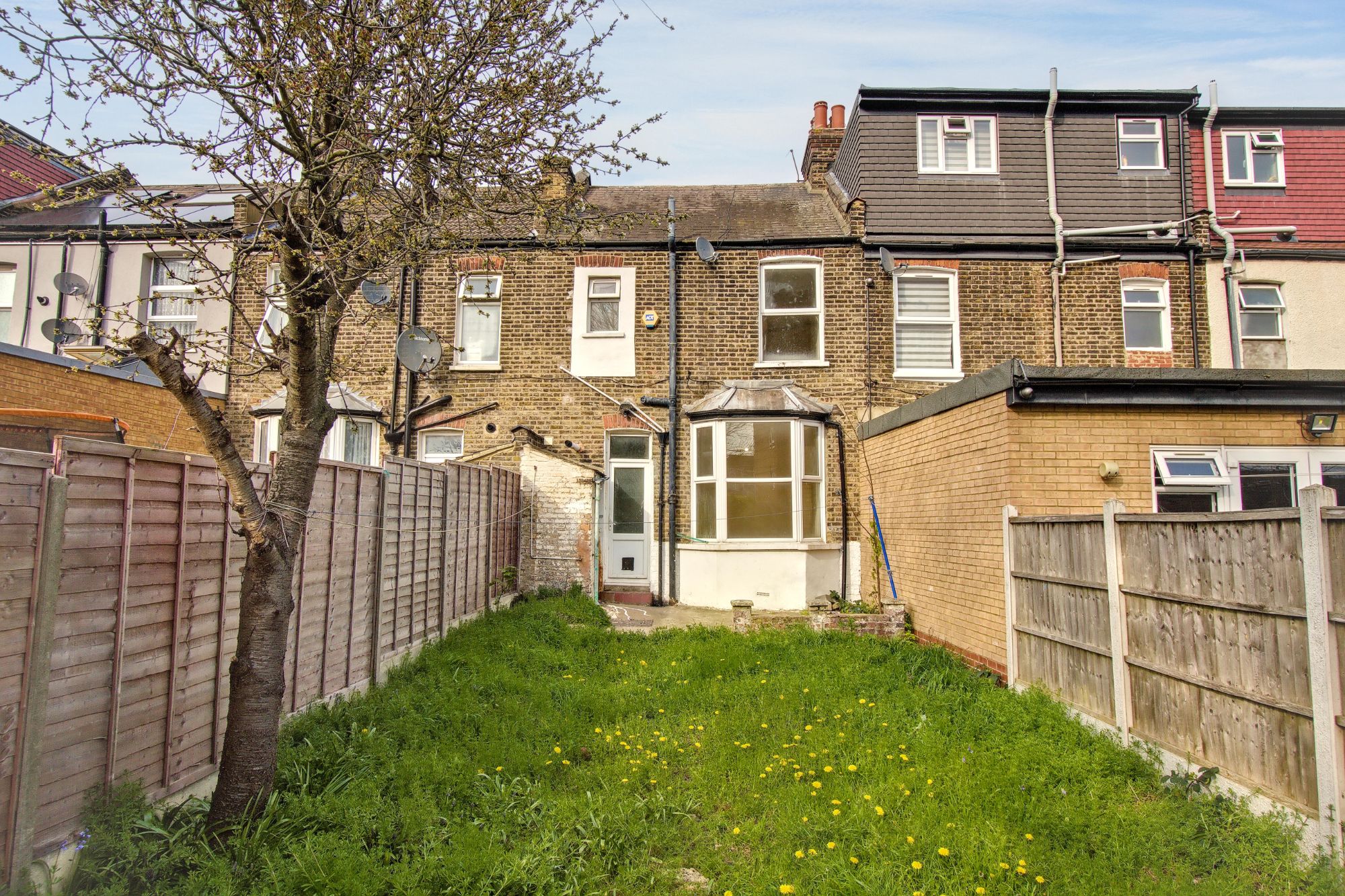 64 Chesterford Road, Manor Park, London, E12 6LB