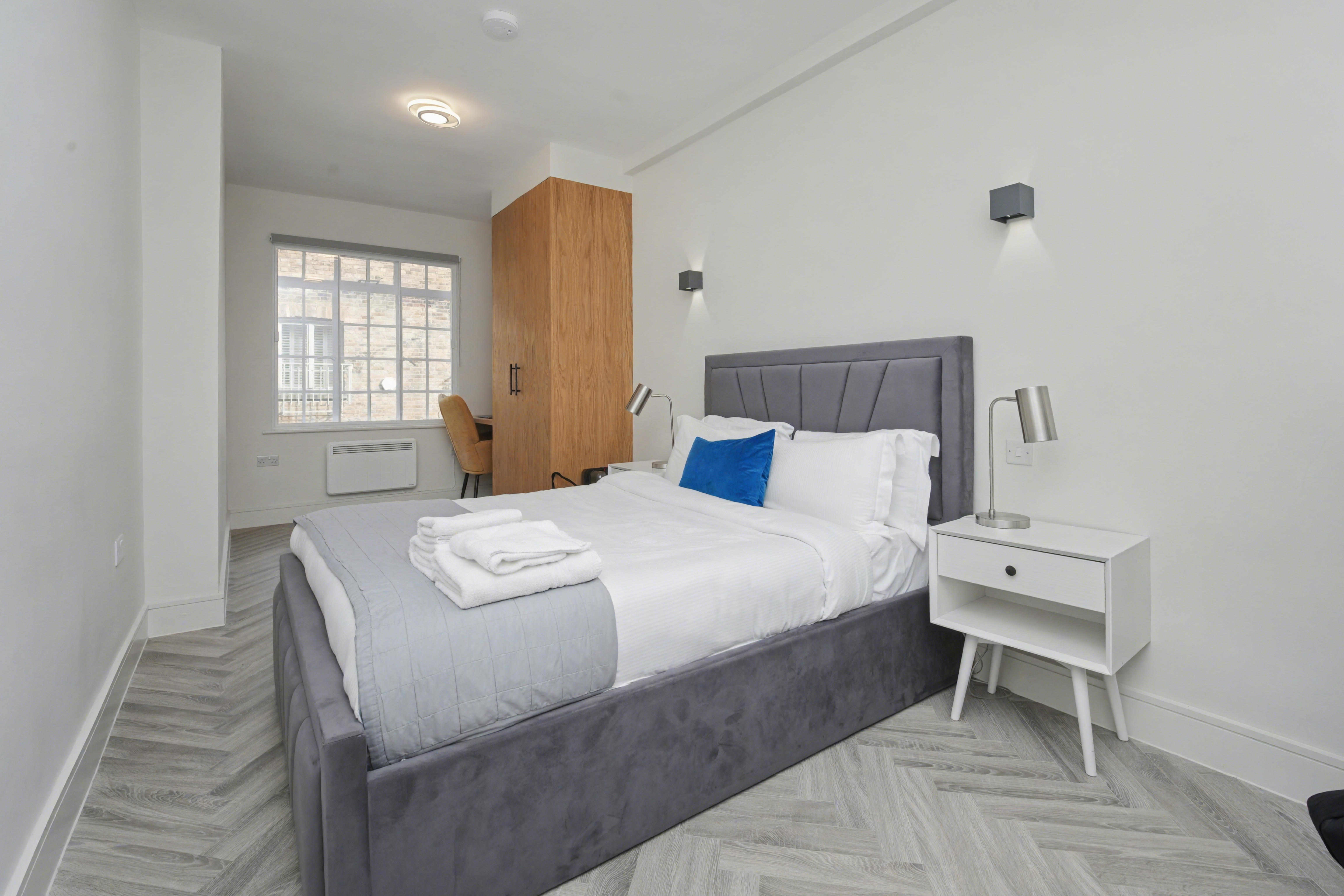 12 Connaught Close, Hyde Park Estate, London W2 2AD