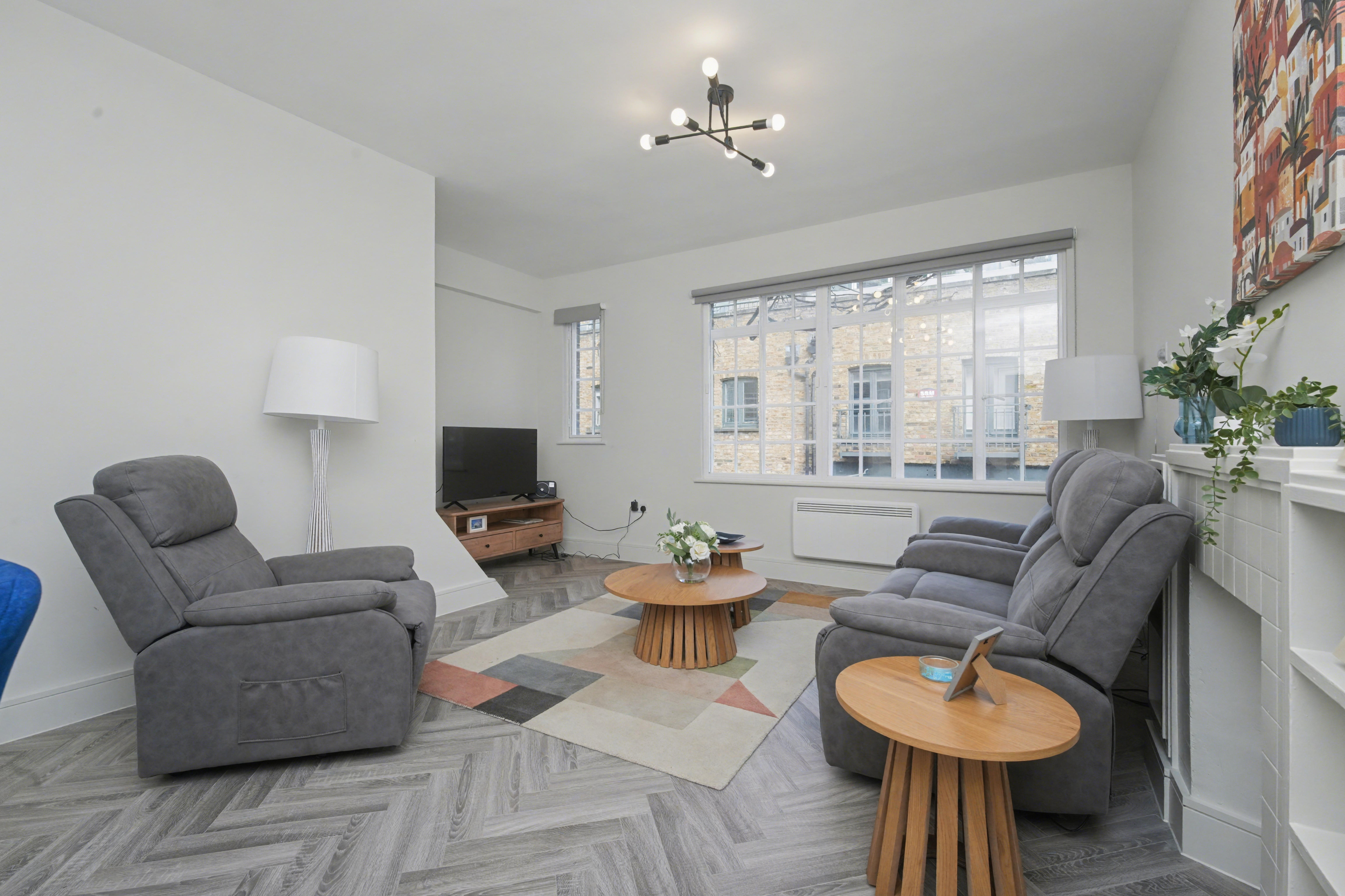 12 Connaught Close, Hyde Park Estate, London W2 2AD