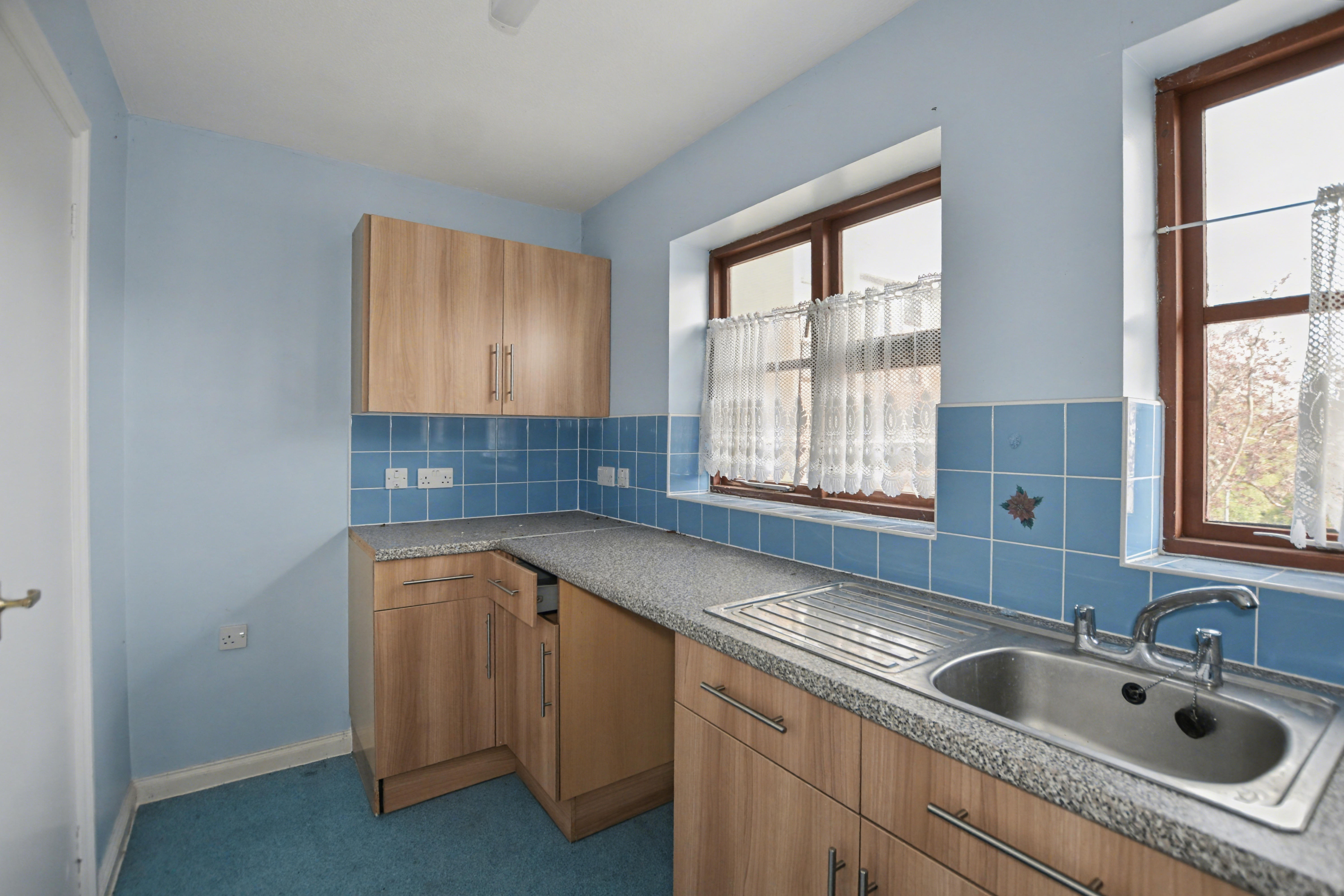 56 Thamesbank Place, Thamesmead, London, SE28 8PS