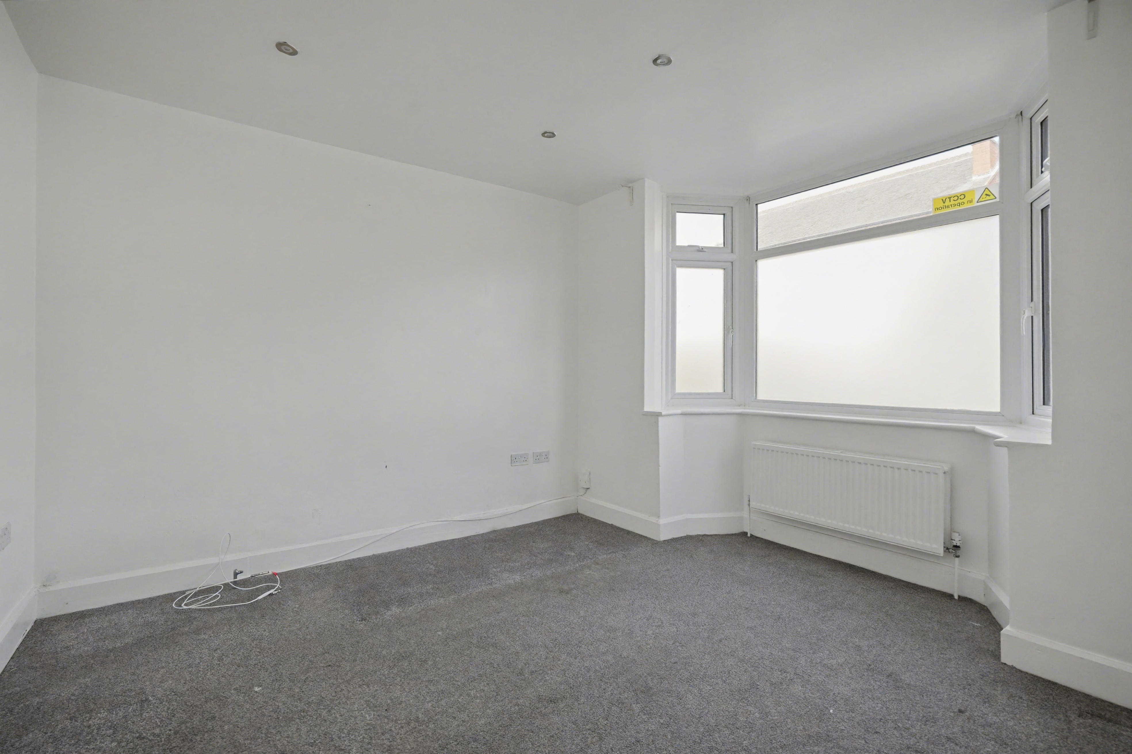 19 Marlborough Road, Beeston, Nottingham, NG9 2HG