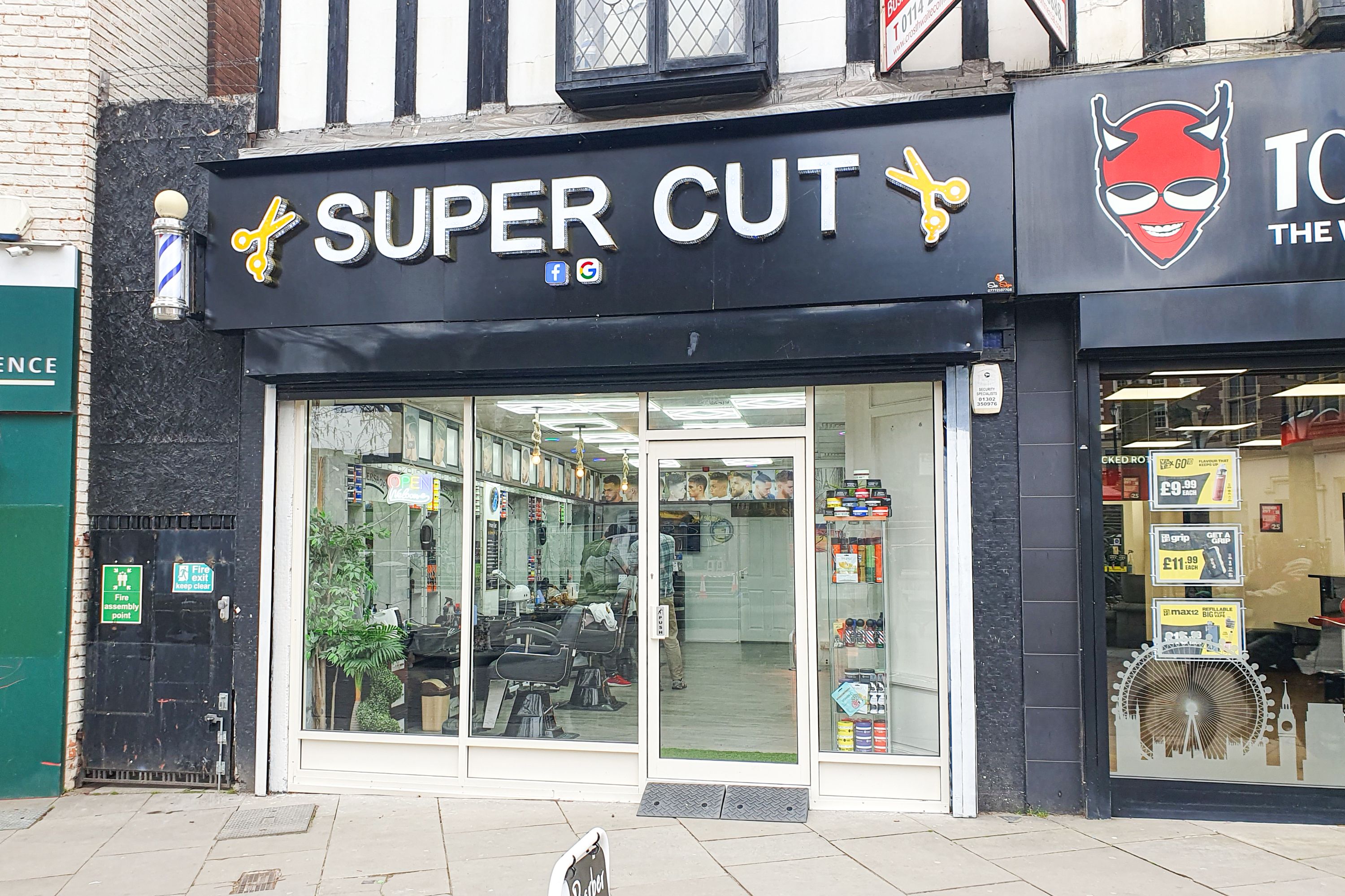 13 All Saints Square, Rotherham, South Yorkshire S60 1PW