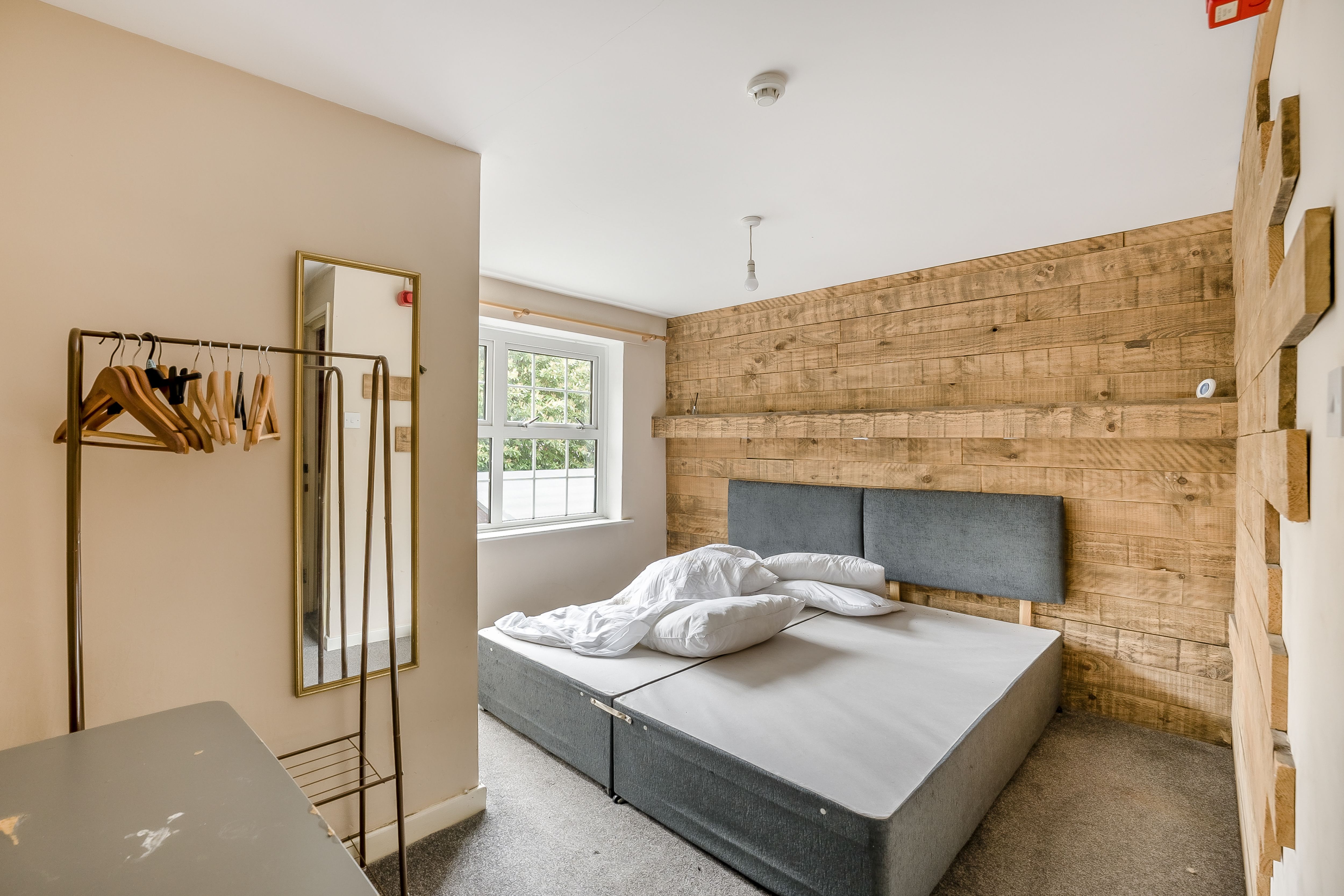 Panteinion Hall, Ffordd Panteinion, Friog, Fairbourne, Gwynedd, LL38 2TJ