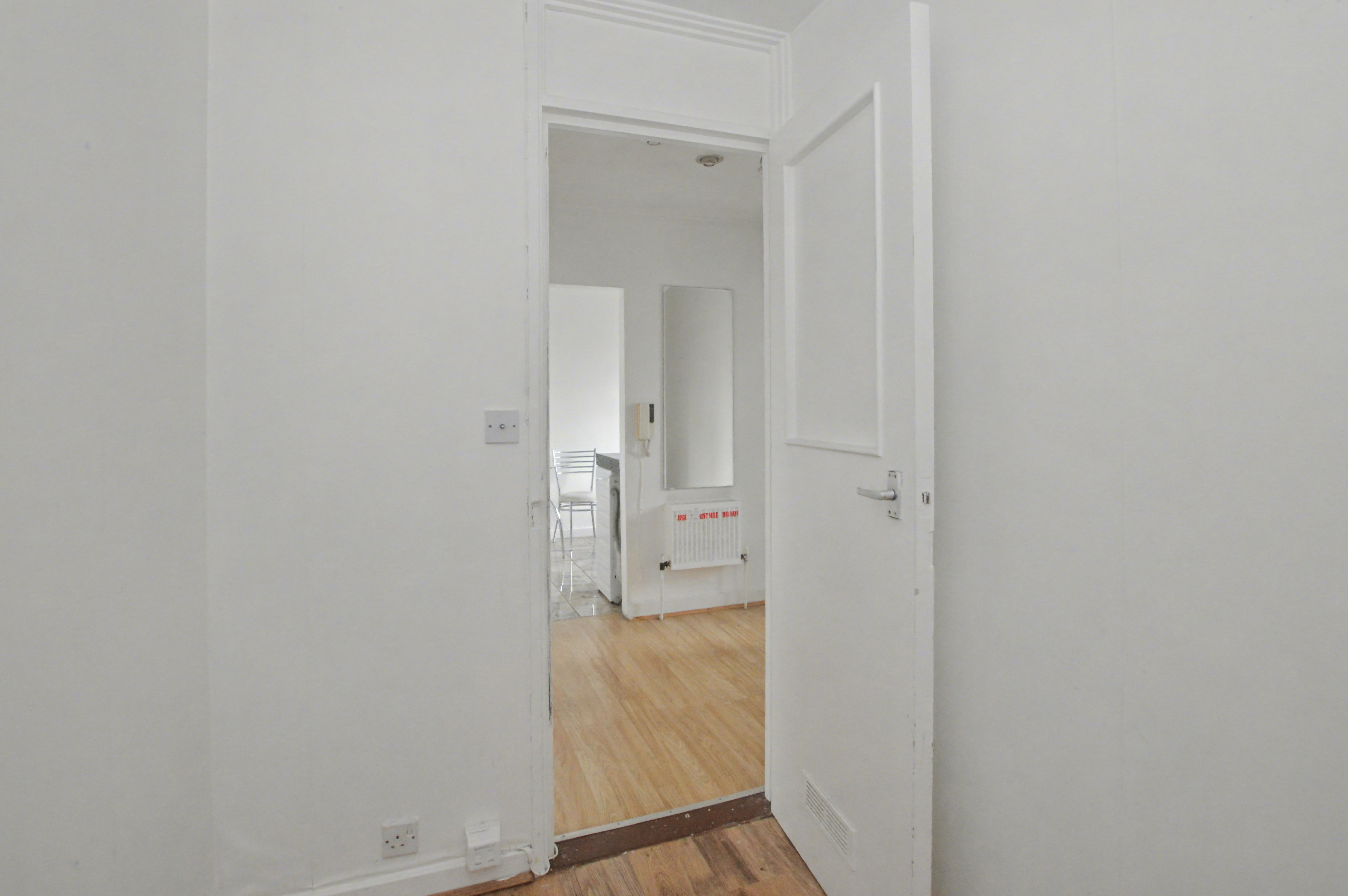 11 Bath Close, Peckham, London, SE15 2JP
