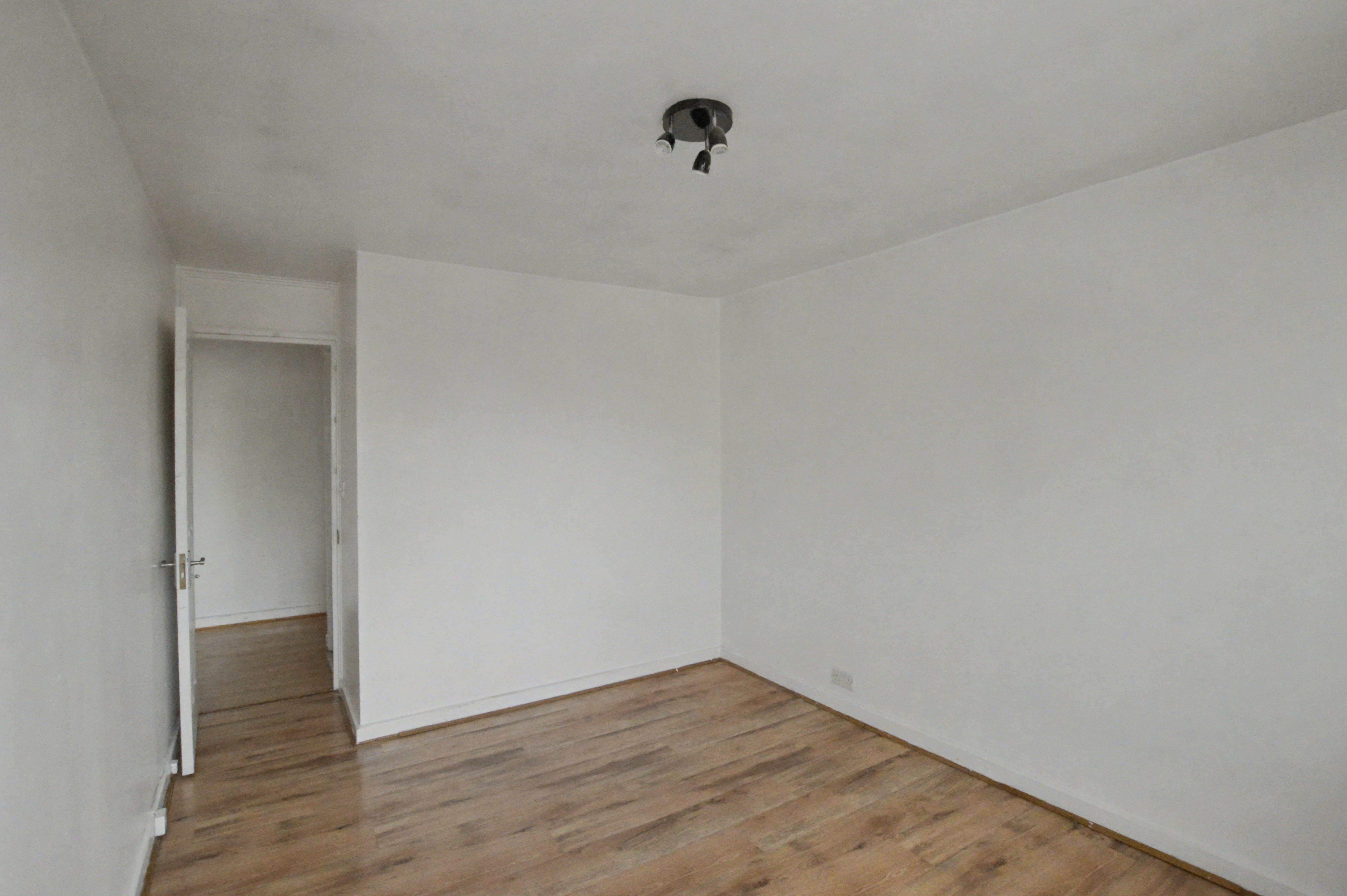 11 Bath Close, Peckham, London, SE15 2JP
