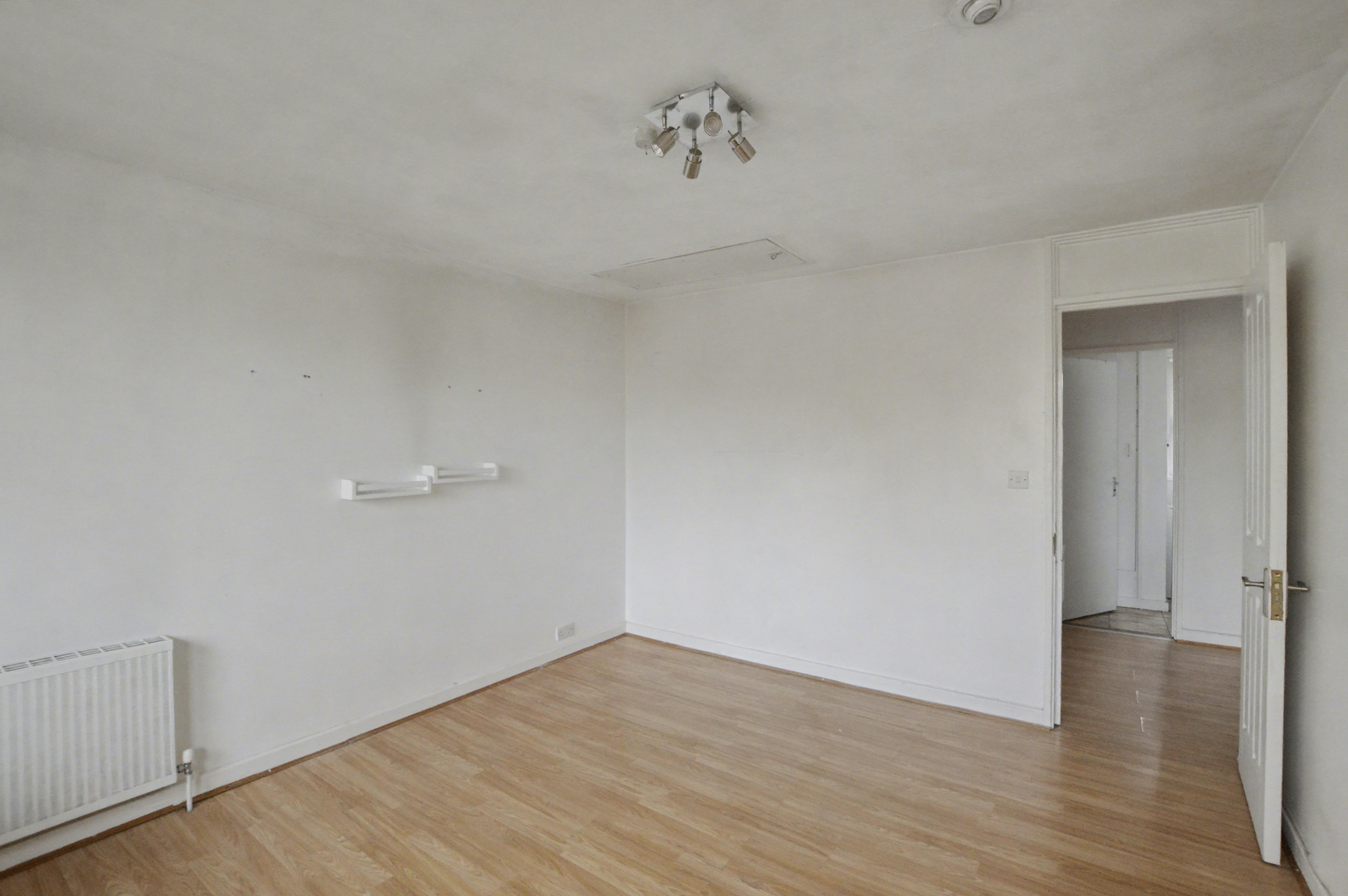 11 Bath Close, Peckham, London, SE15 2JP