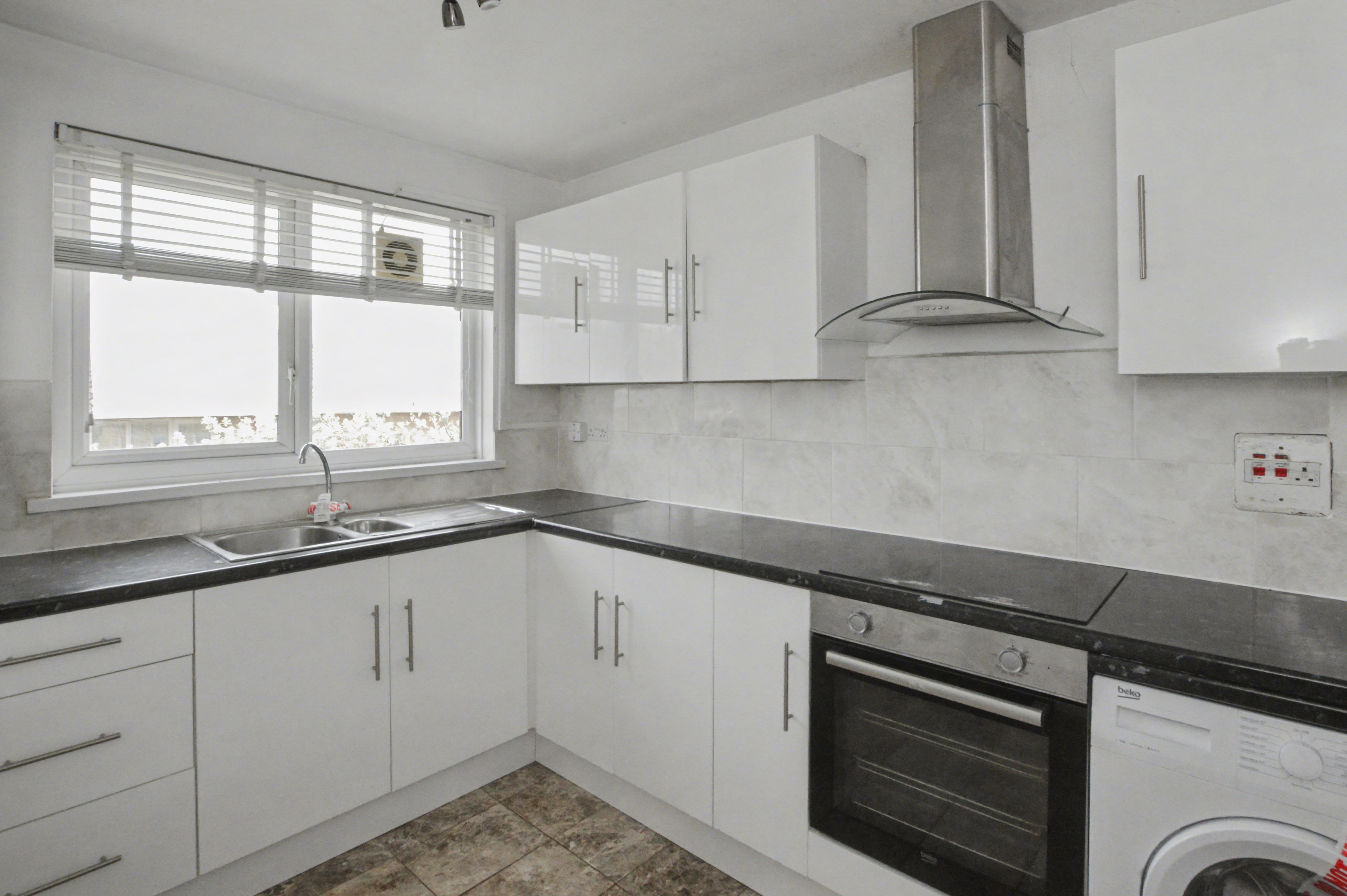 11 Bath Close, Peckham, London, SE15 2JP